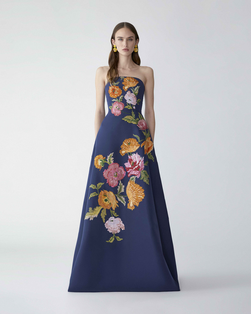 CAROLINA HERRERA Floral-Embroidered Strapless Gown outlook