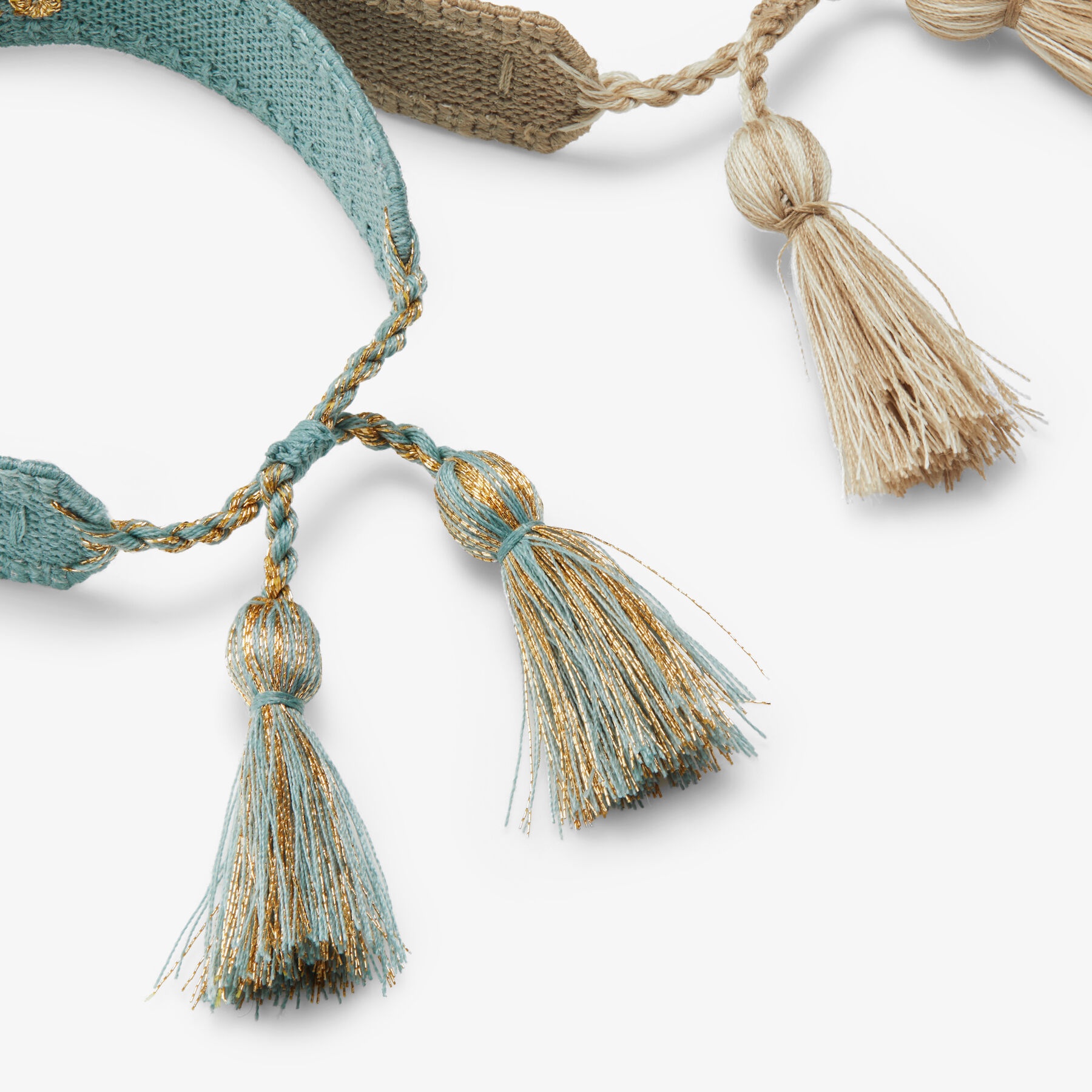 Beach Bracelet Set
Natural and Smoky Blue Woven Fabric Bracelet Set 6