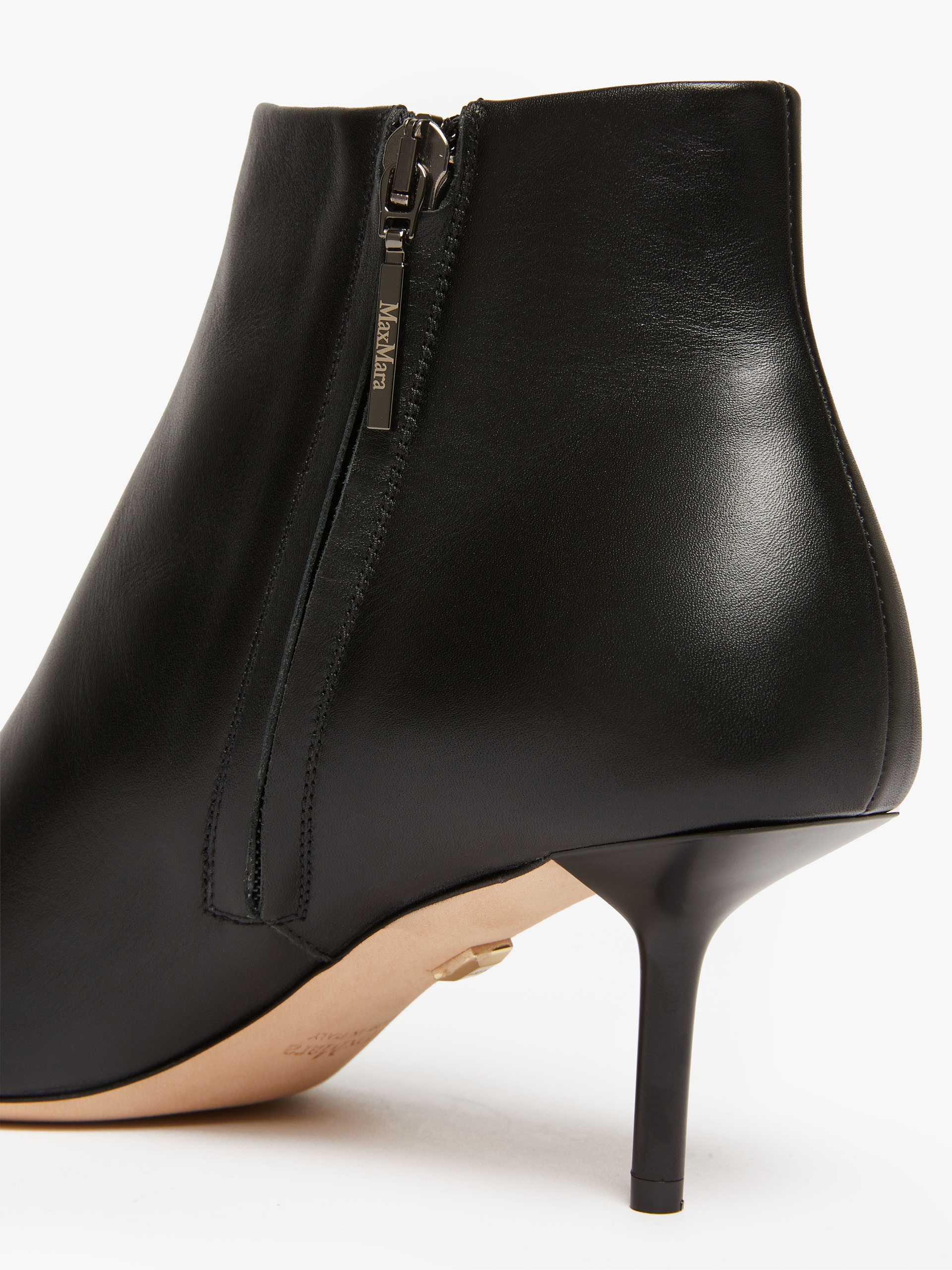 MMBOOTIE Zip-up leather ankle boots - 6