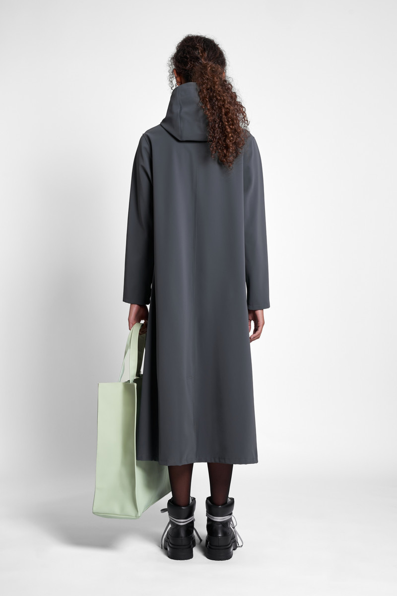 Mosebacke Long Matte Raincoat Charcoal 4