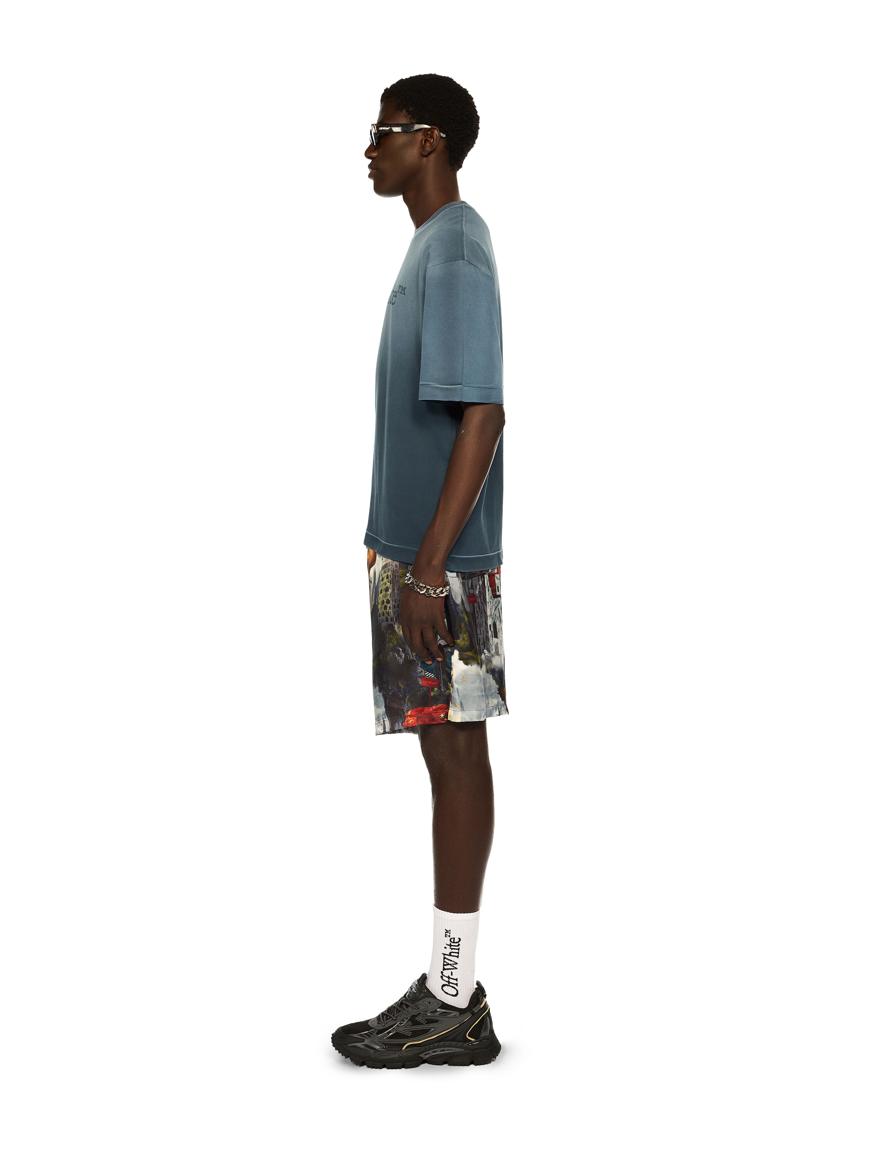 Laundry Skate T-Shirt - 3