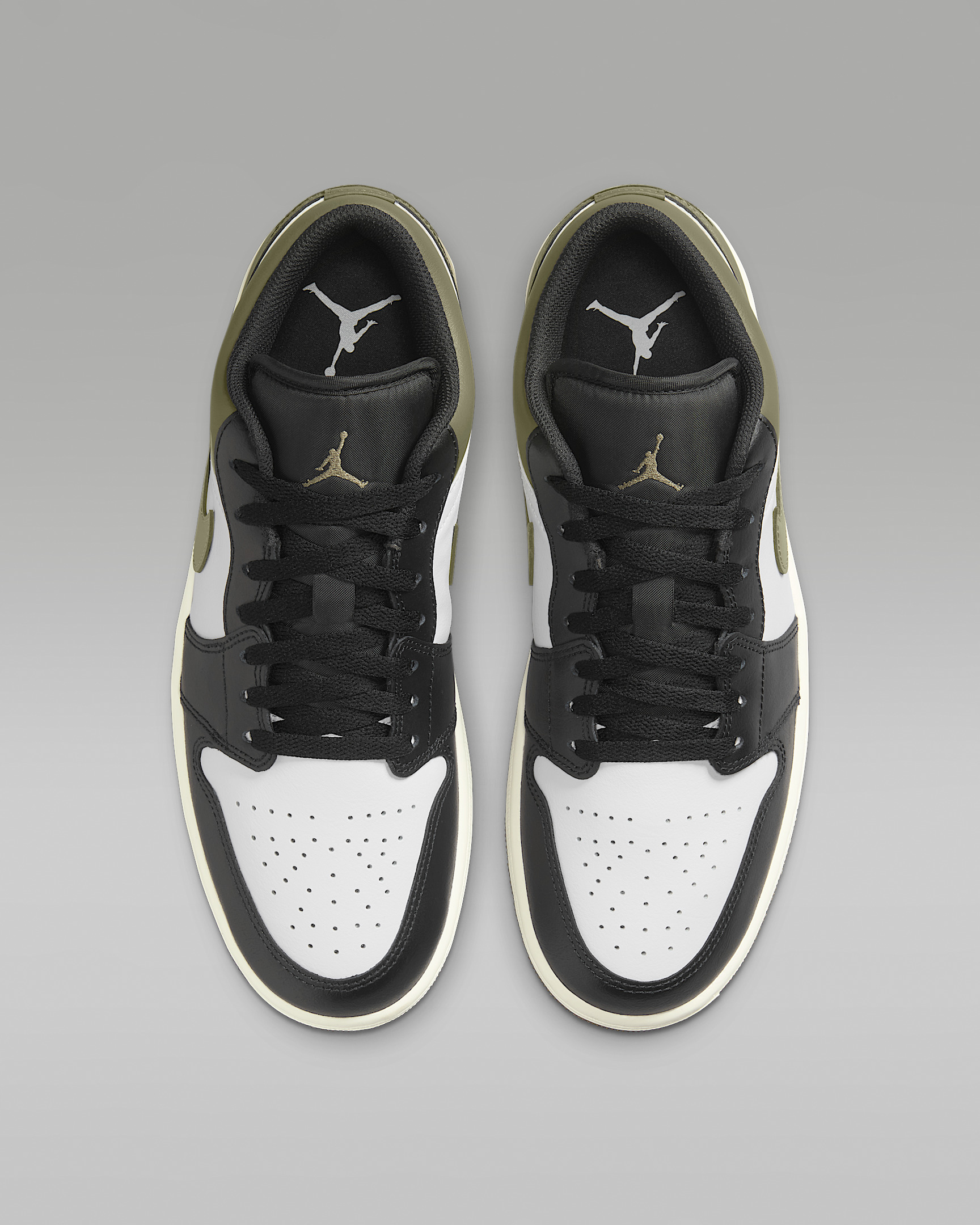 Air Jordan 1 Low Men's Shoes - 4