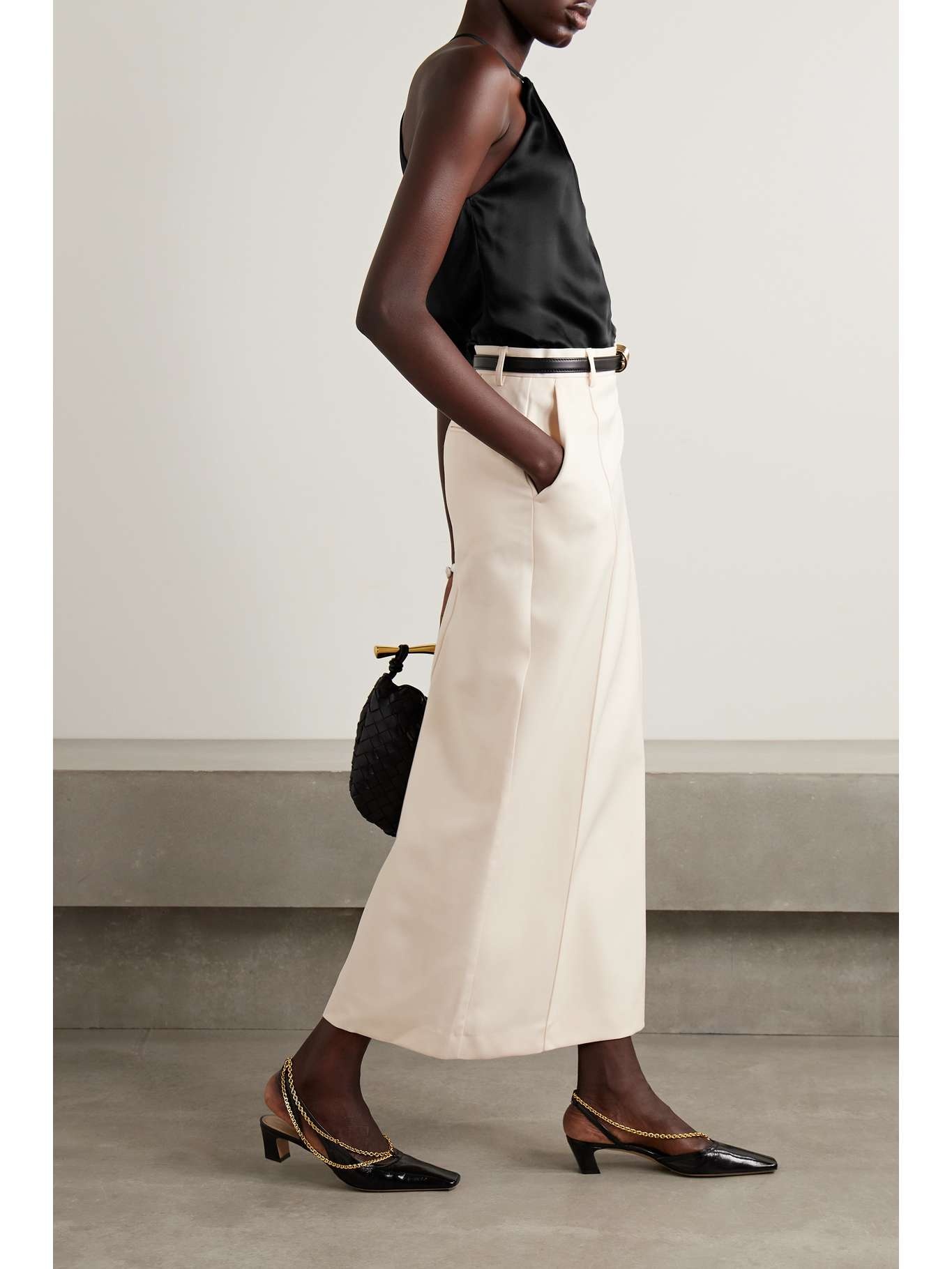 ベルト KHAITE 'The Small Julius' belt Khaite The Small Julius Leather Belt | Saks Fifth Avenue