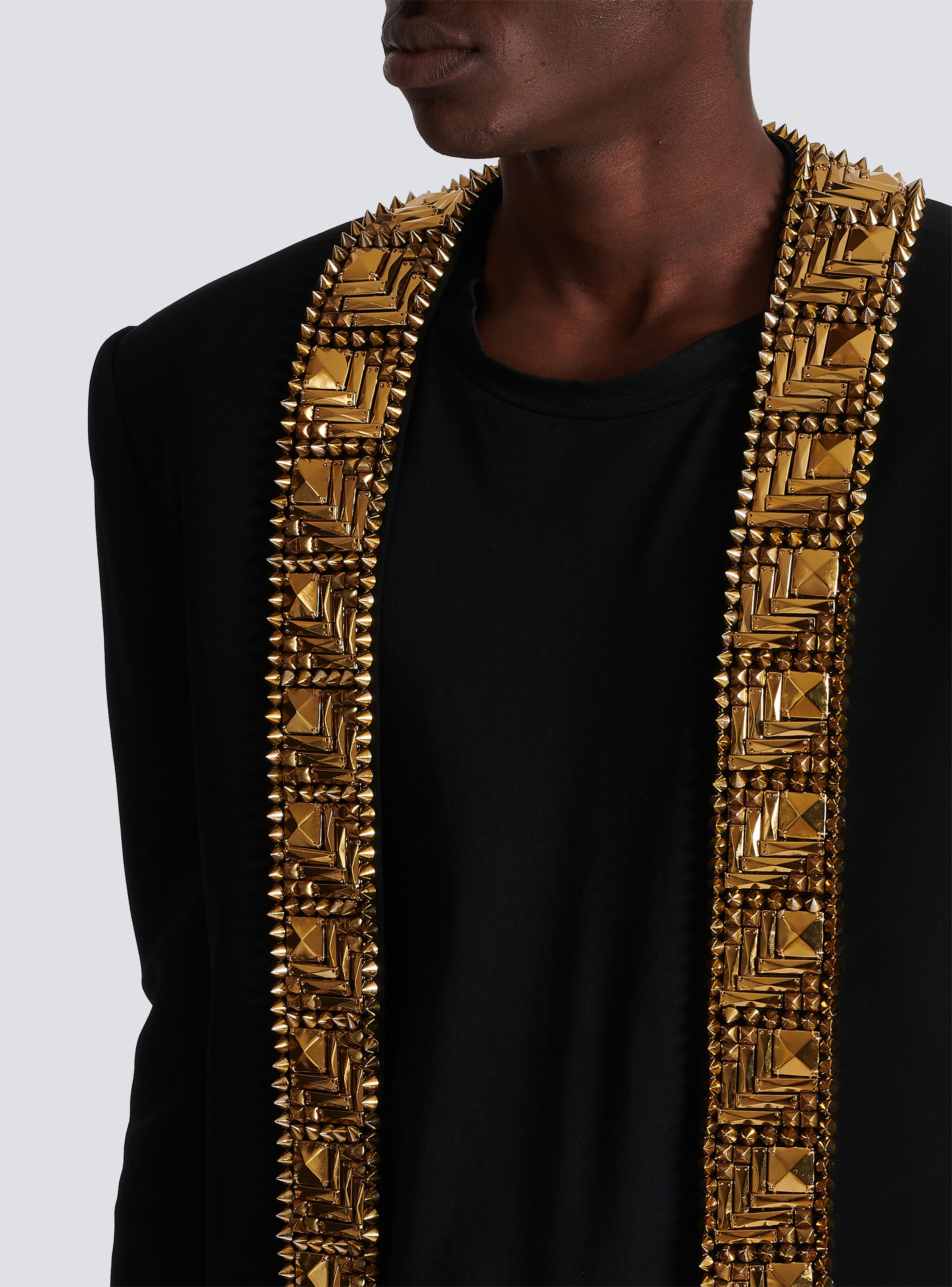 Blazer embroidered with pyramid studs - 7