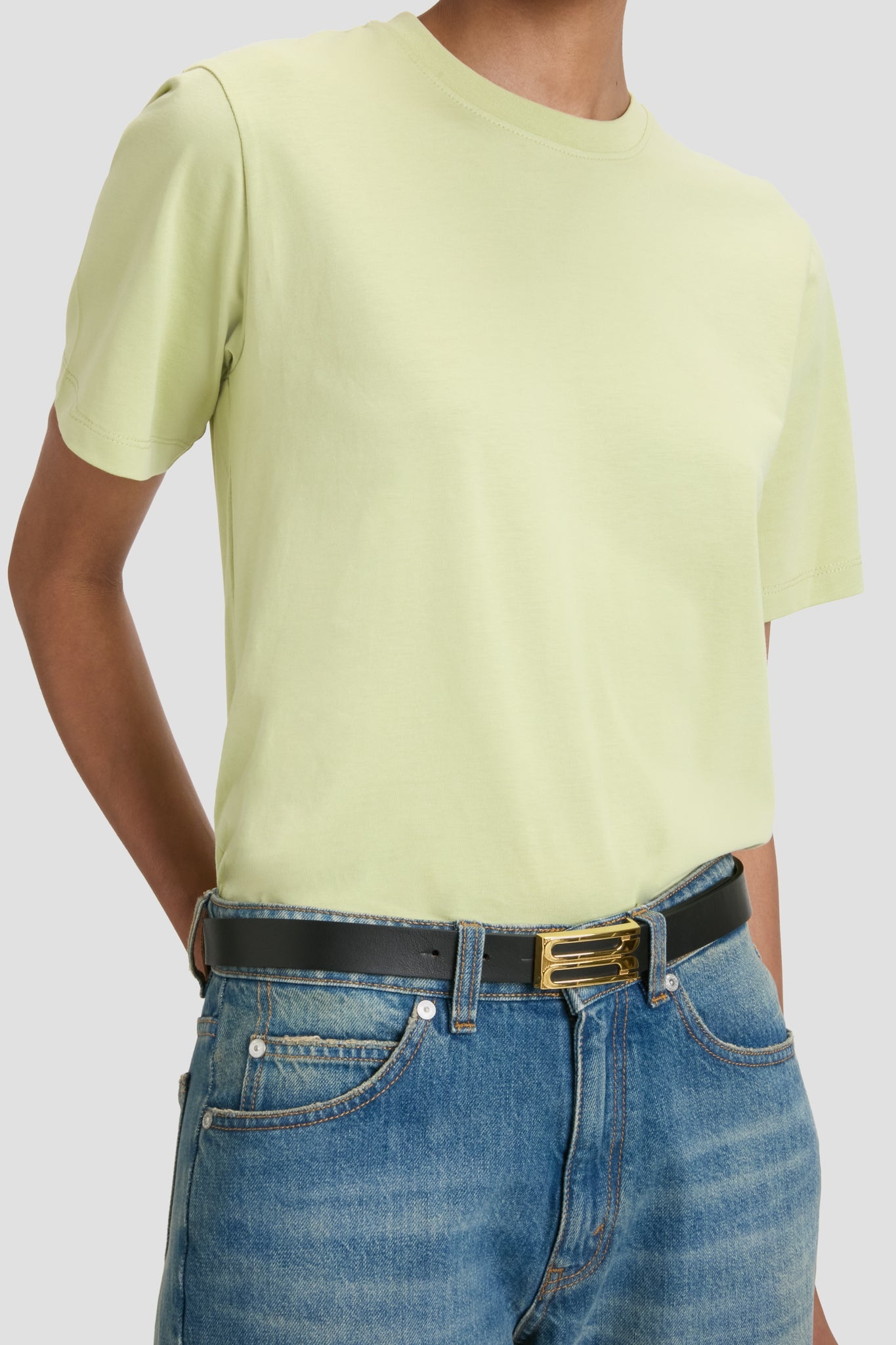 Victoria Tee In Pistachio - 4