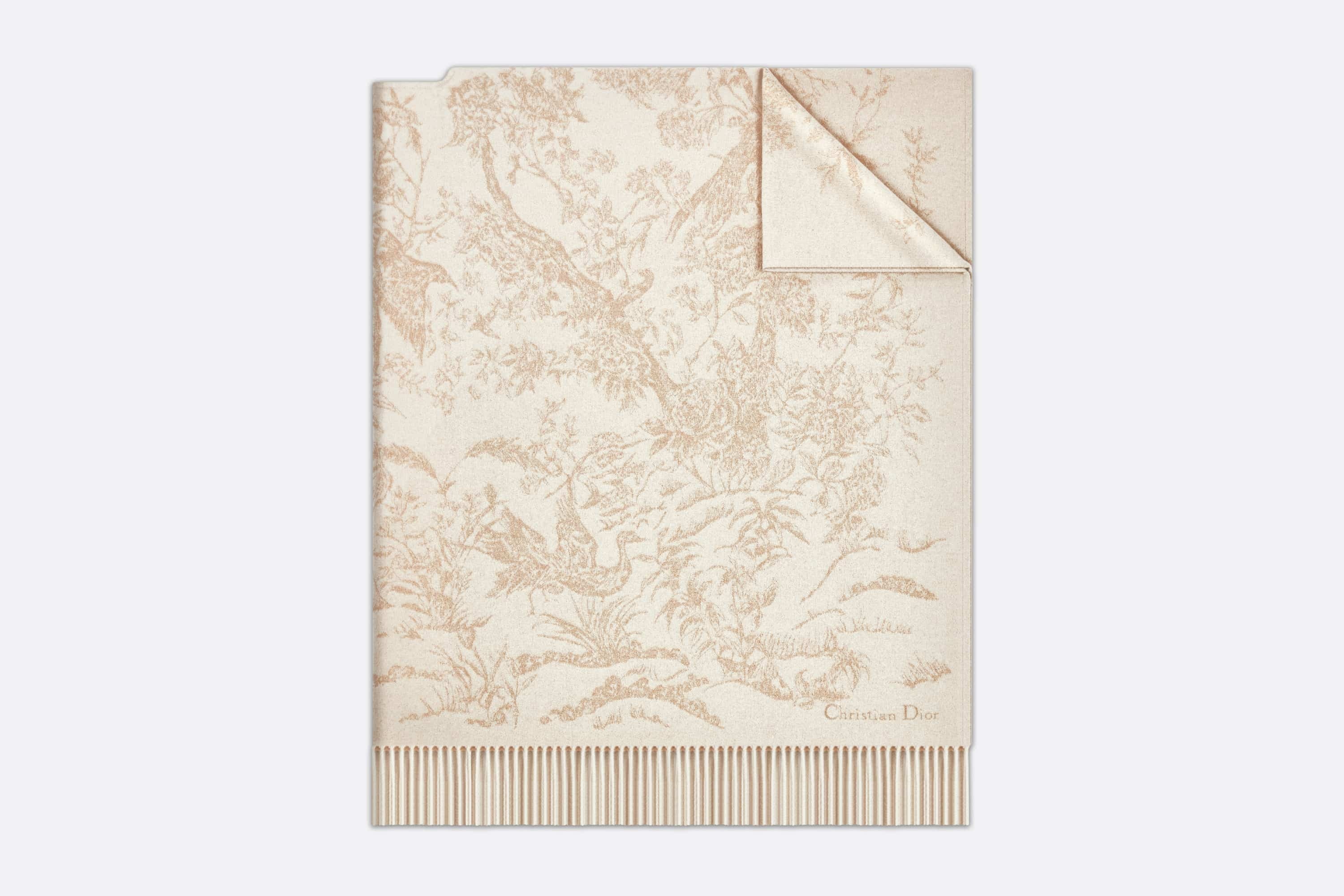 【無料郵送/関税込/正規品】 (W) Dior Jardin D'hiver Mitzah Sc Christian Dior Jardin D'hiver Mitzah Silk Scarf - Blue