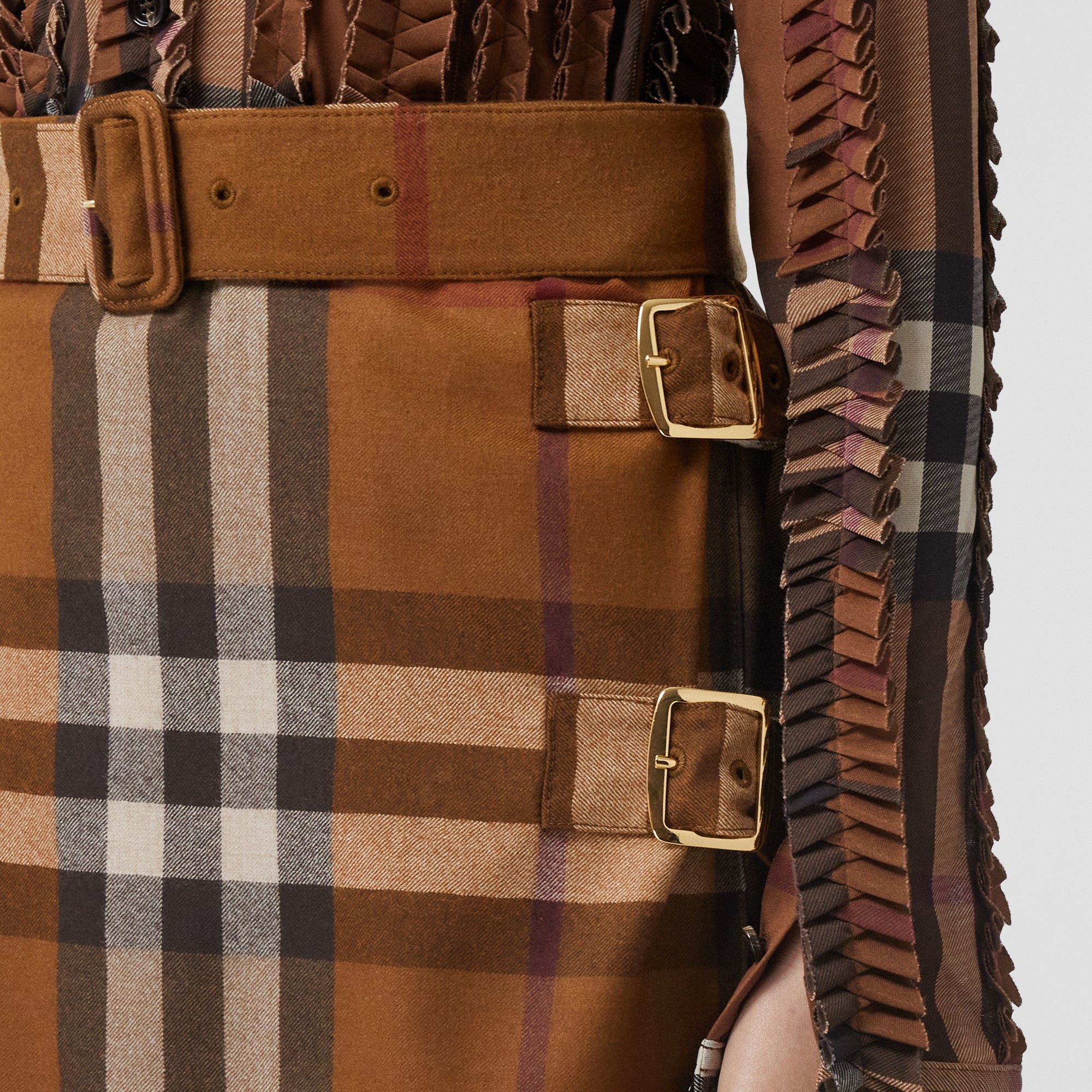 Exaggerated Check Wool Kilt - 3