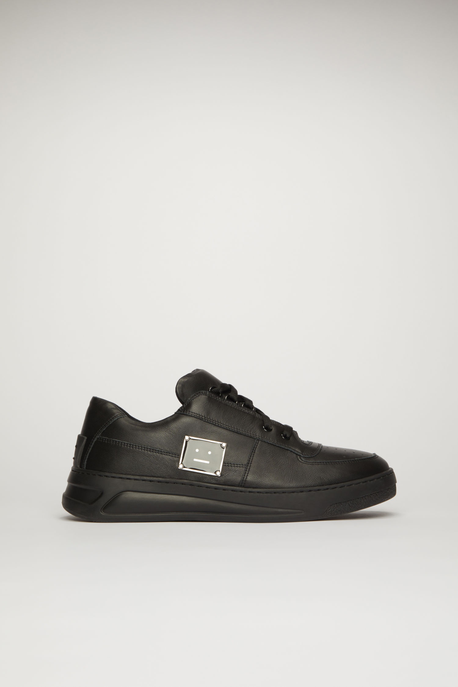 Lace-up sneakers black/black - 1