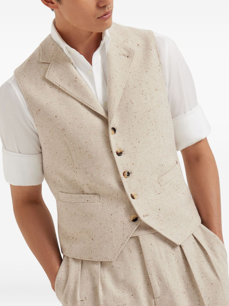 button-fastening waistcoat 3