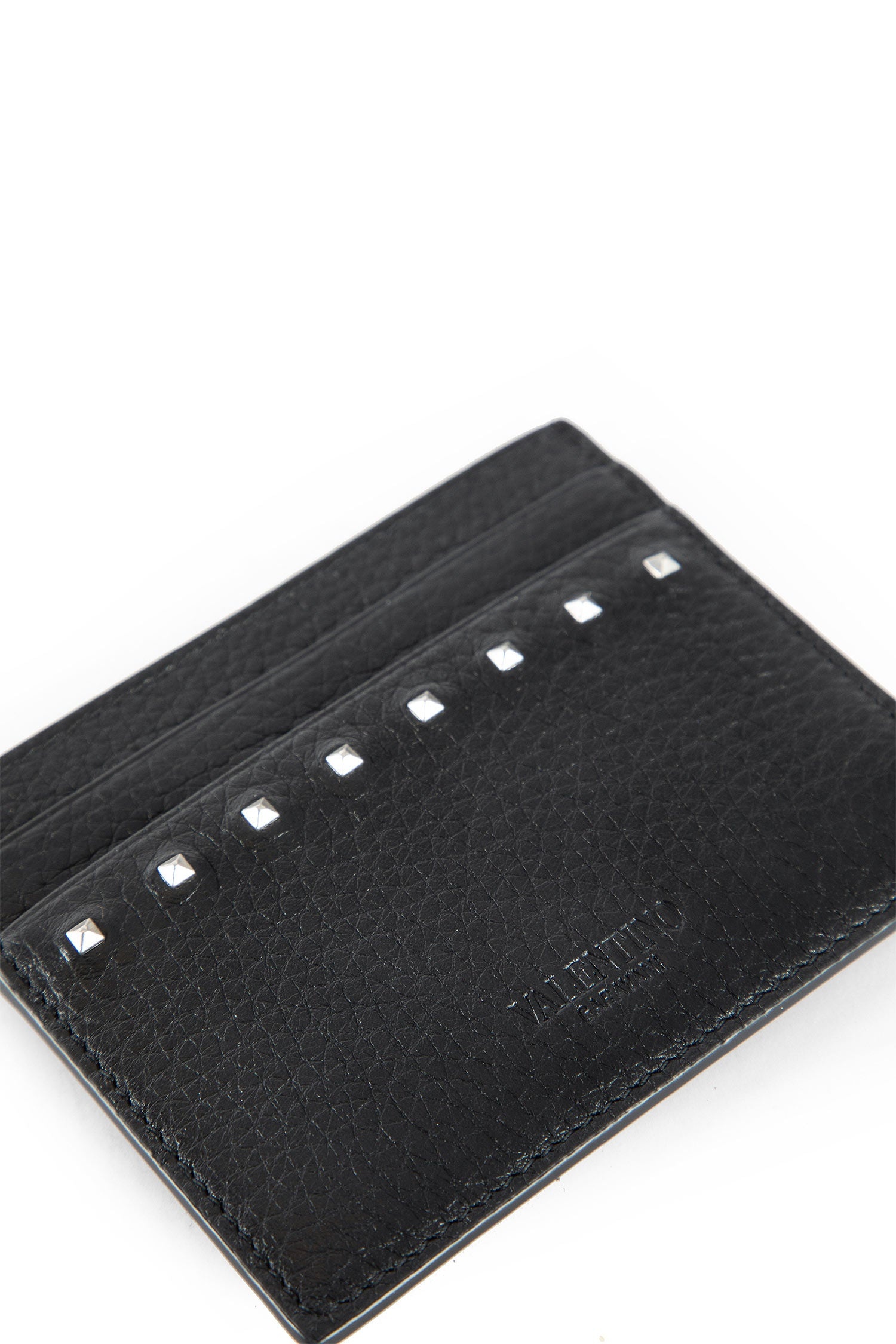 Rockstud-Grainy-Calfskin-Card-Holder - 3