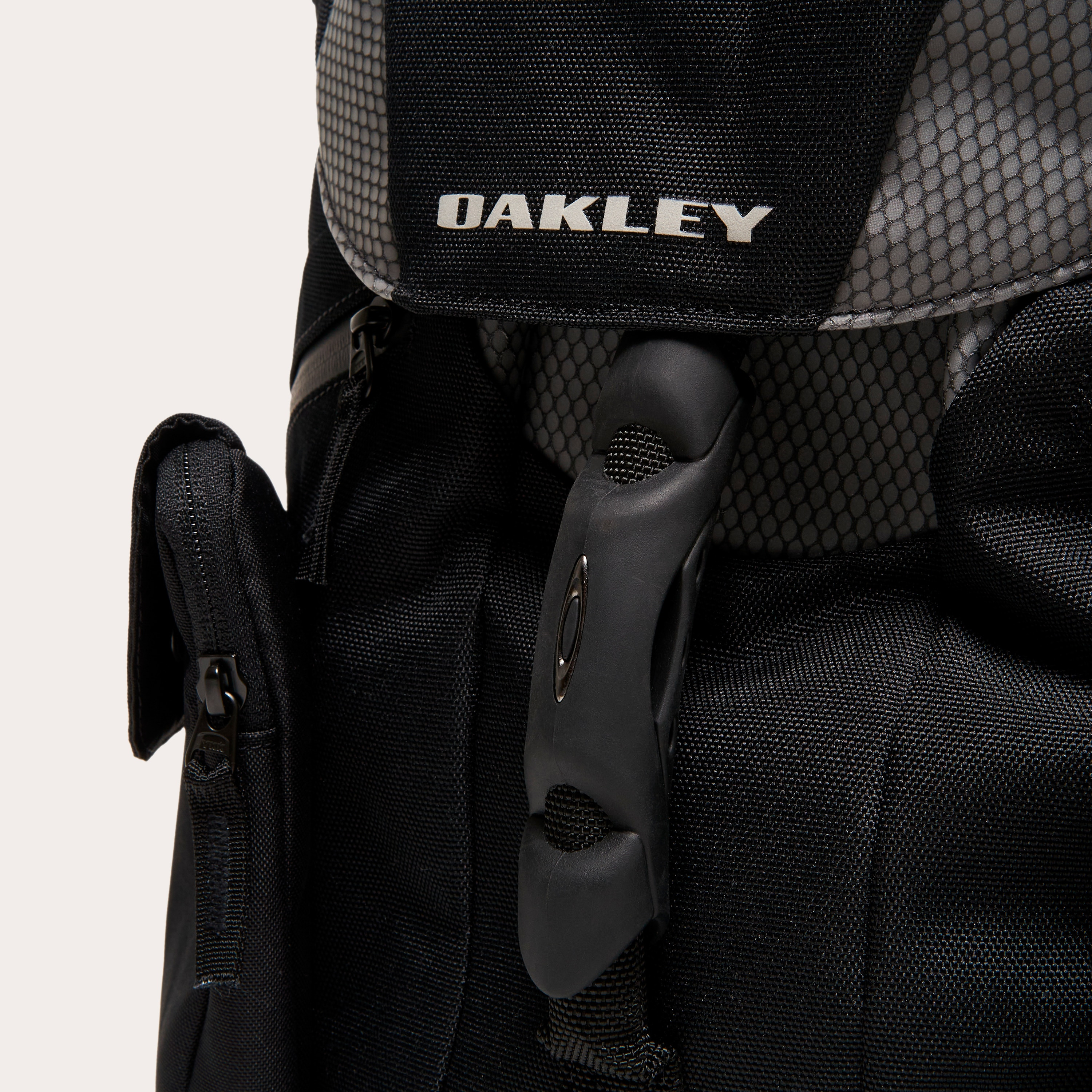 Latitude Flex Pack - 4