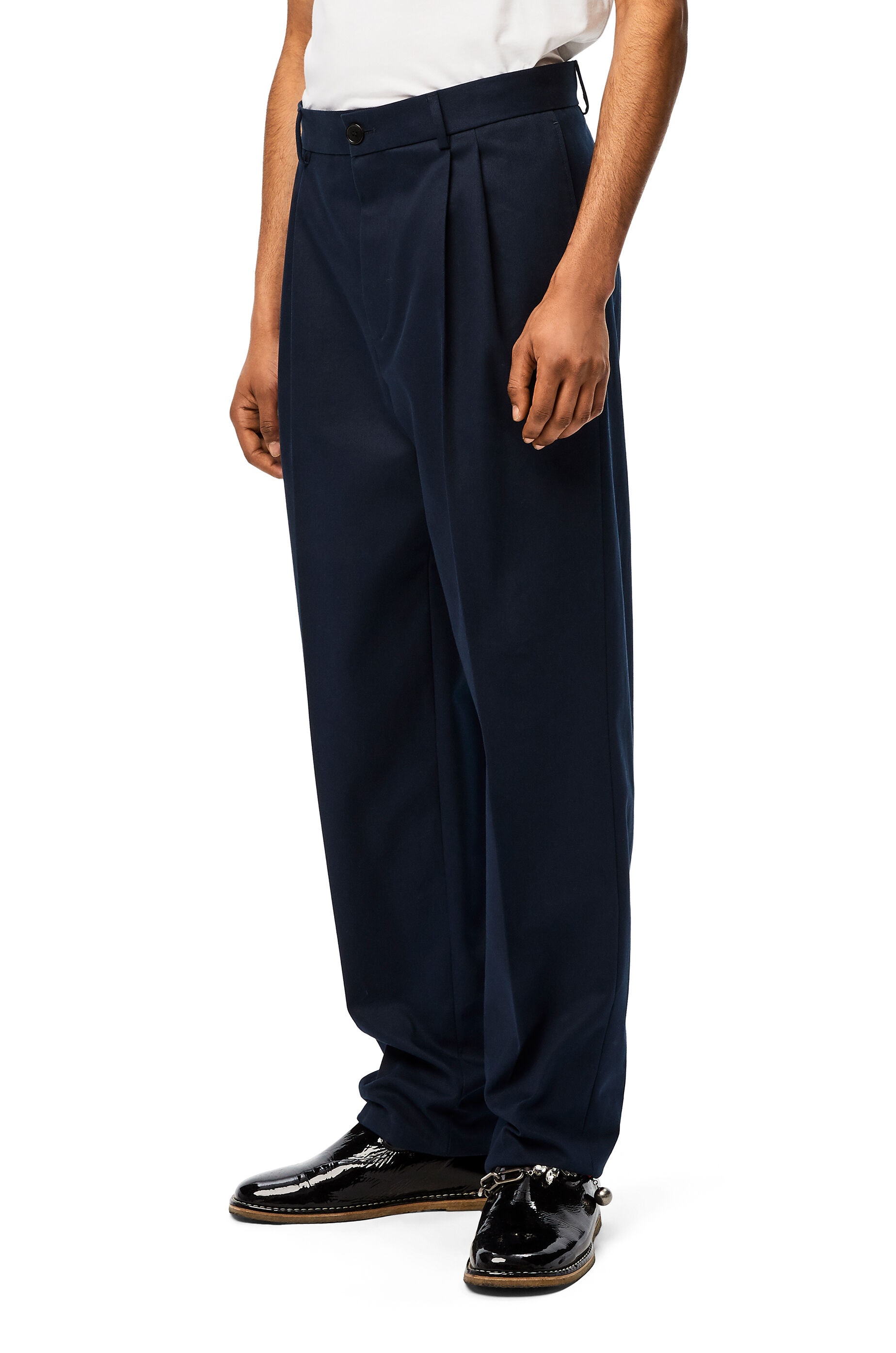 Pleated chino trousers in cotton - 3