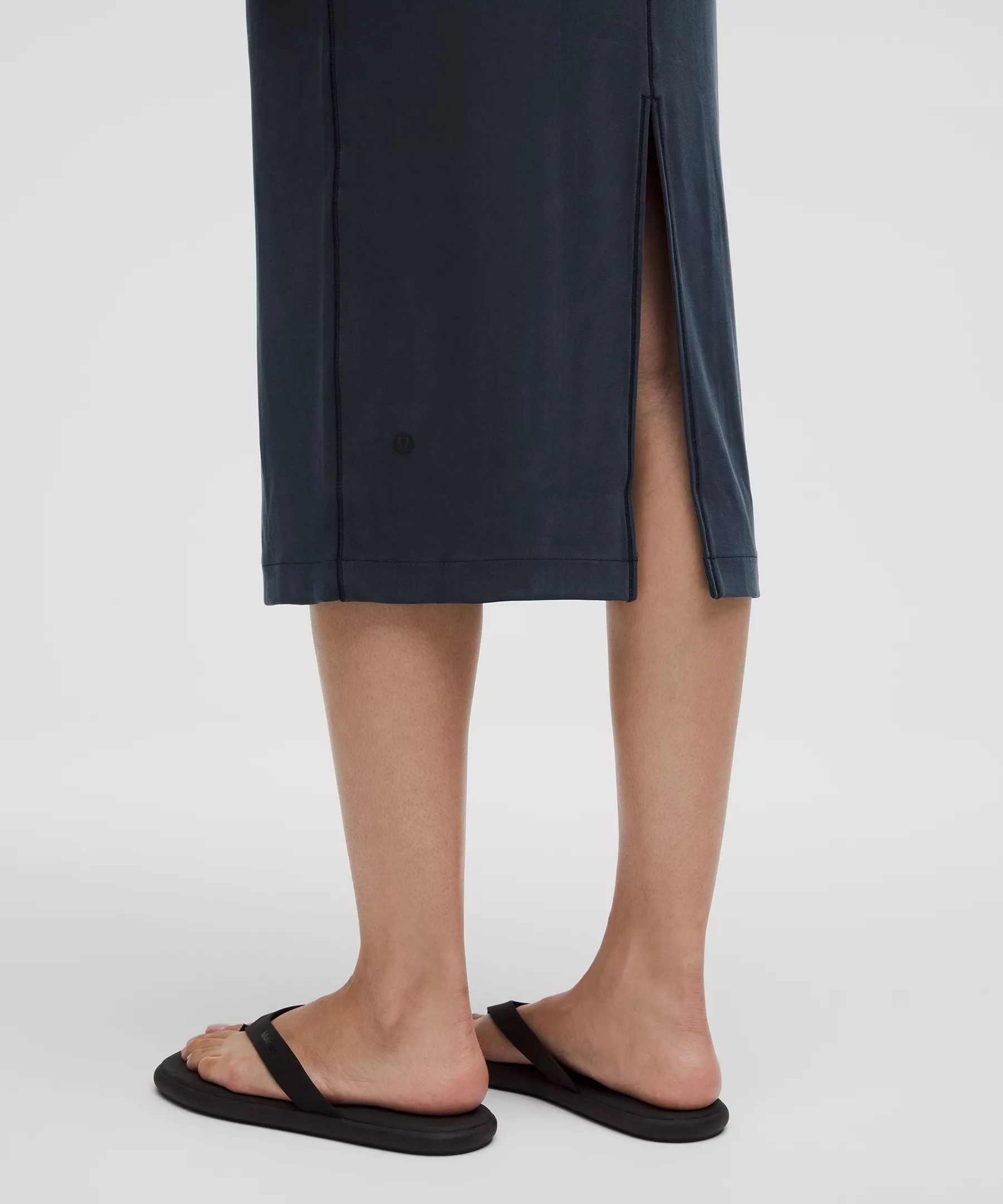 Drapey Softstreme Scoop-Neck Midi Dress - 4