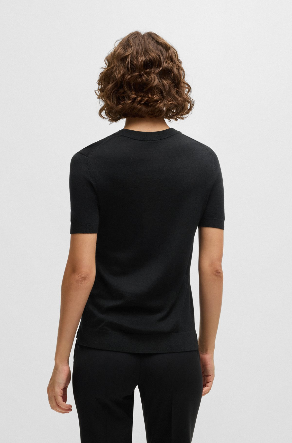 SHORT-SLEEVED SWEATER IN MERINO WOOL - 4