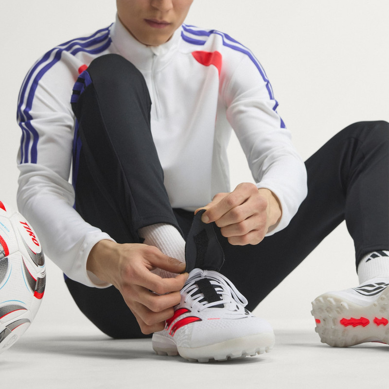 Predator Pro Fold-Over Tongue Turf Soccer Cleats 8