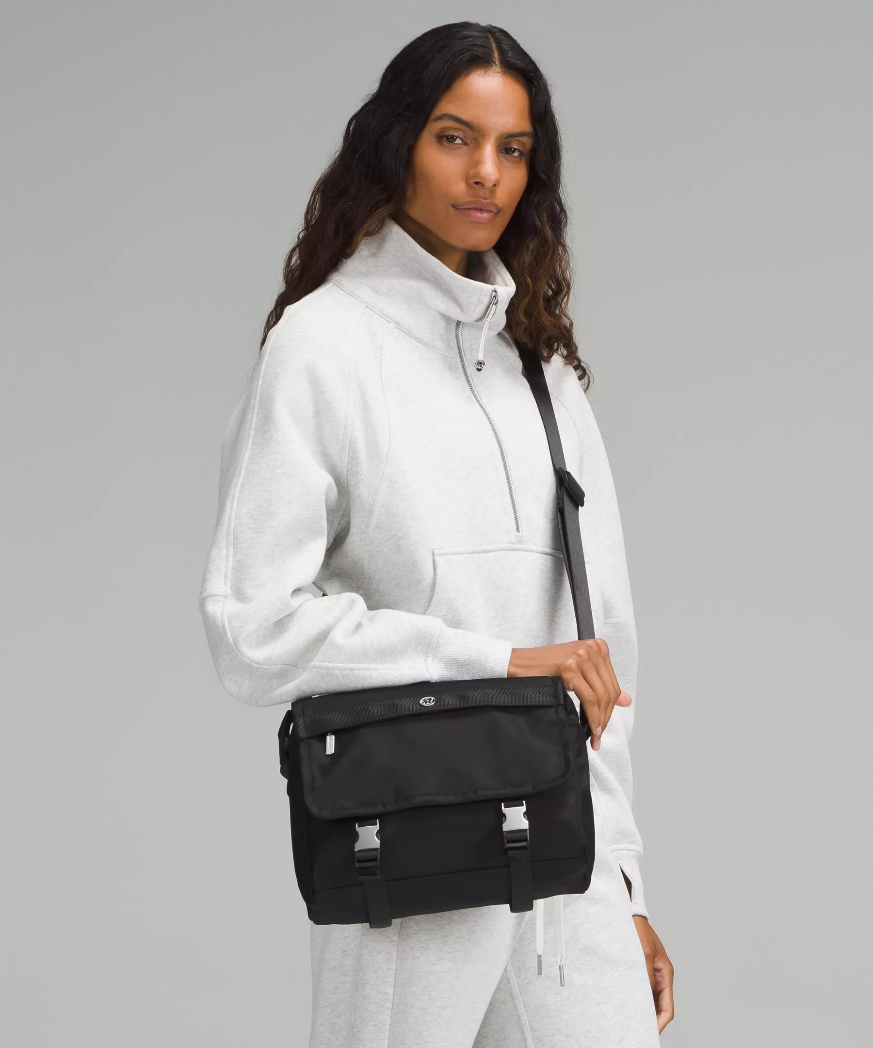 Wunderlust Messenger Bag 6.5L - 7