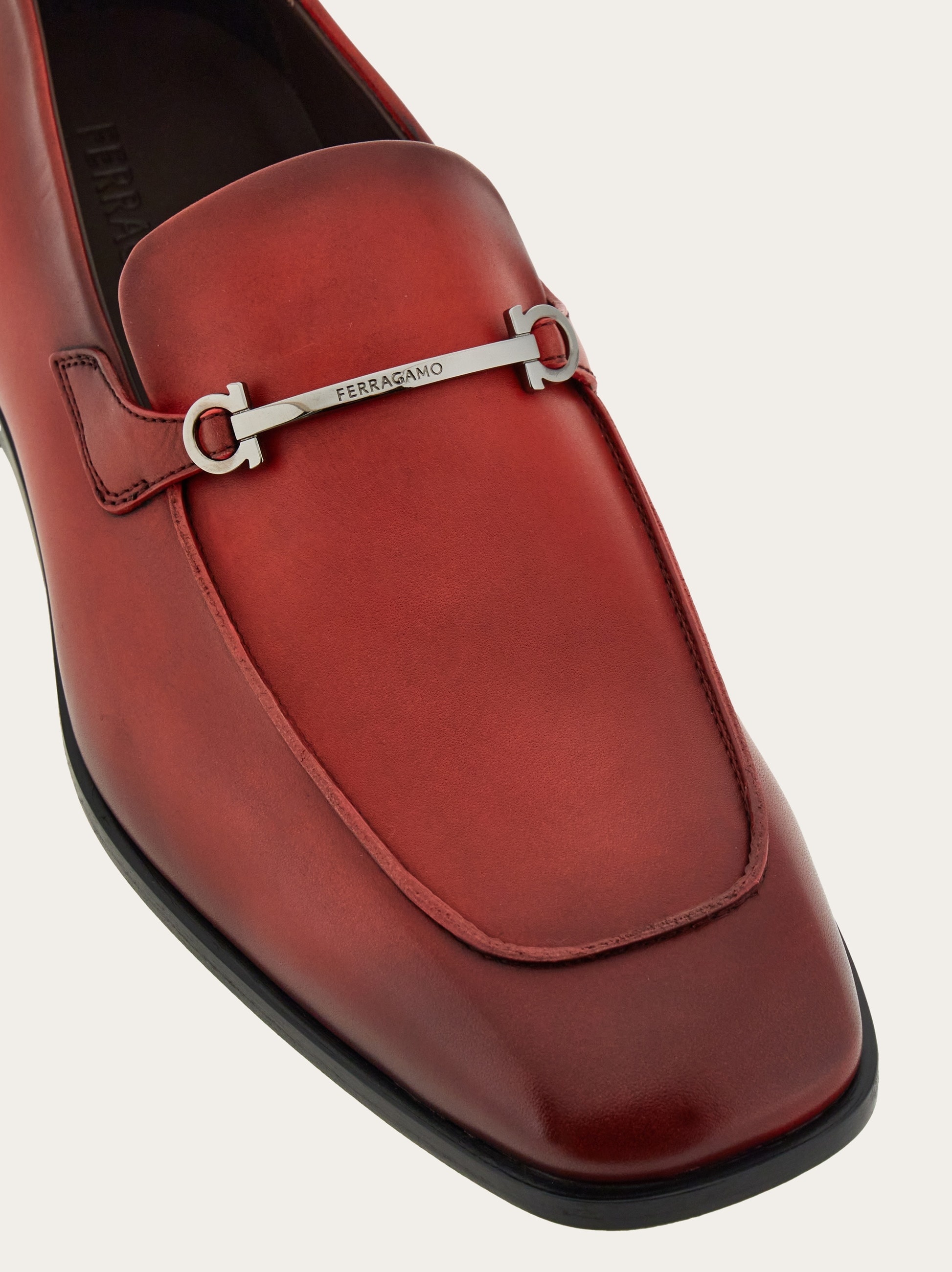 Moccasin with Gancini ornament - 6