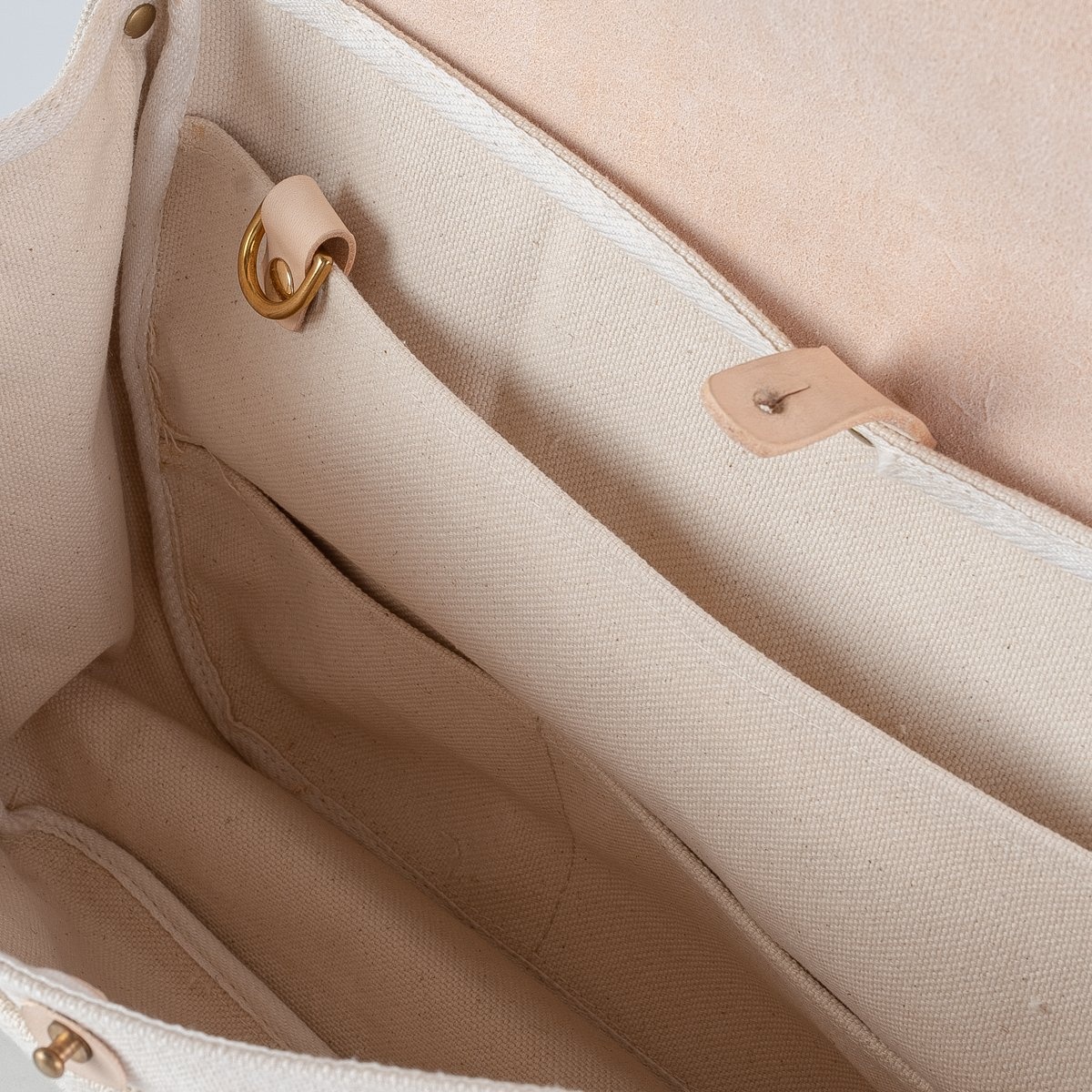 OGL-9981-SADDLE-WHT Obbi Good Label Heavy Canvas Saddle Bag with Leather Flap - 10