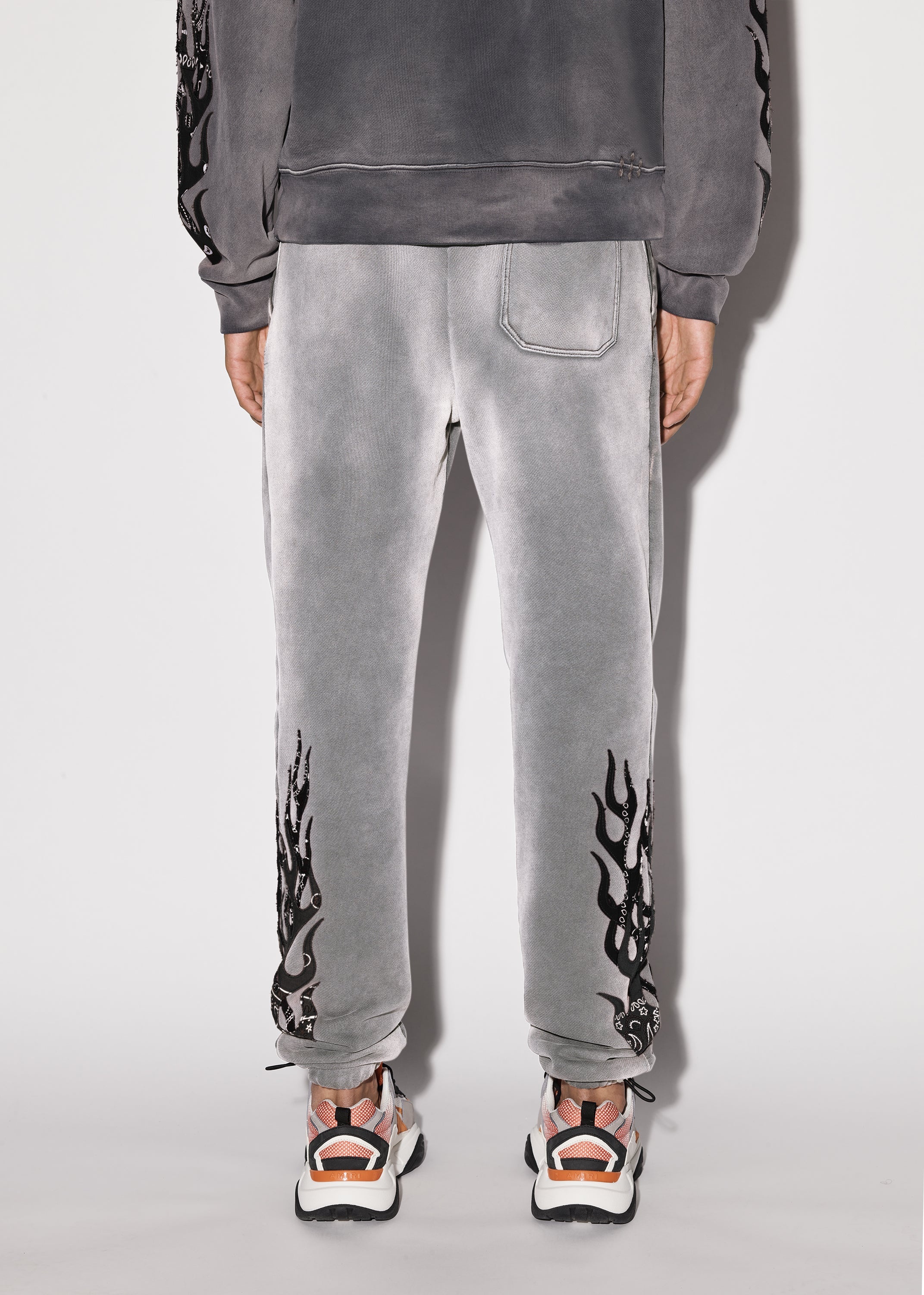 T.G.C.W. SWEATPANTS - 4