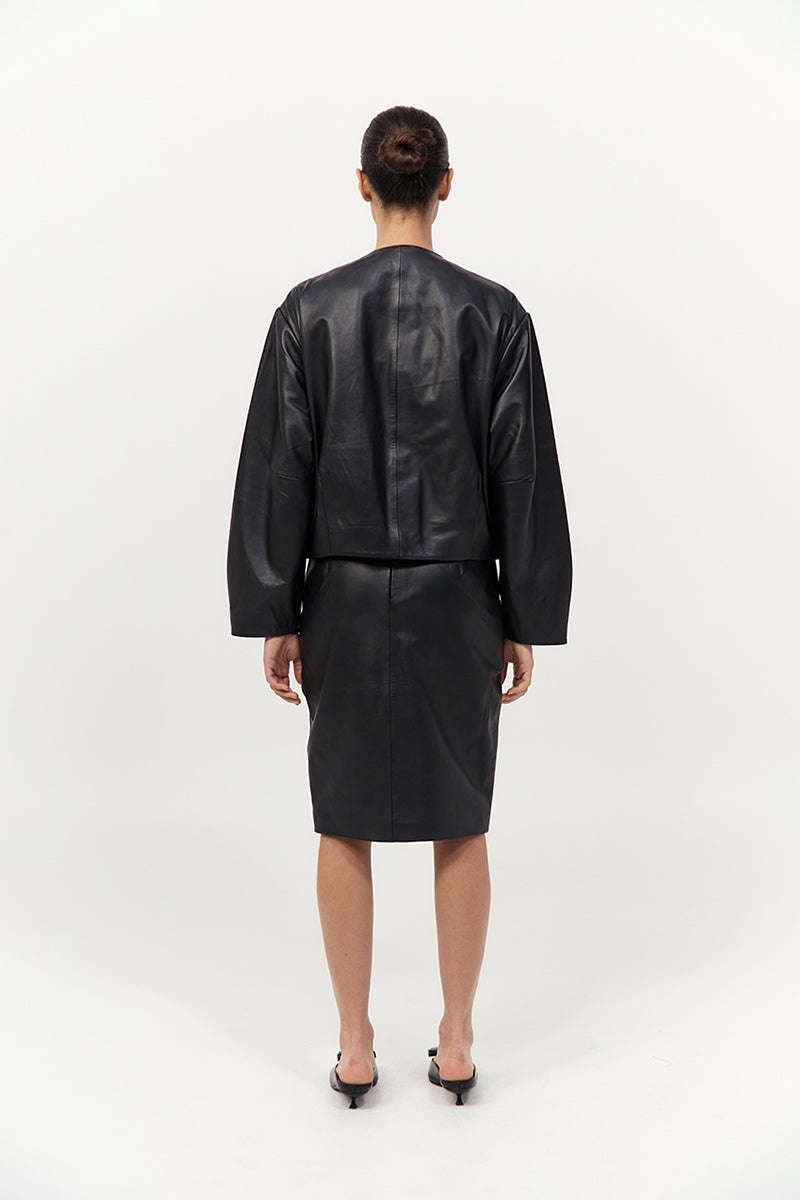 Utility Cocoon Leather Bomber - Black - 5