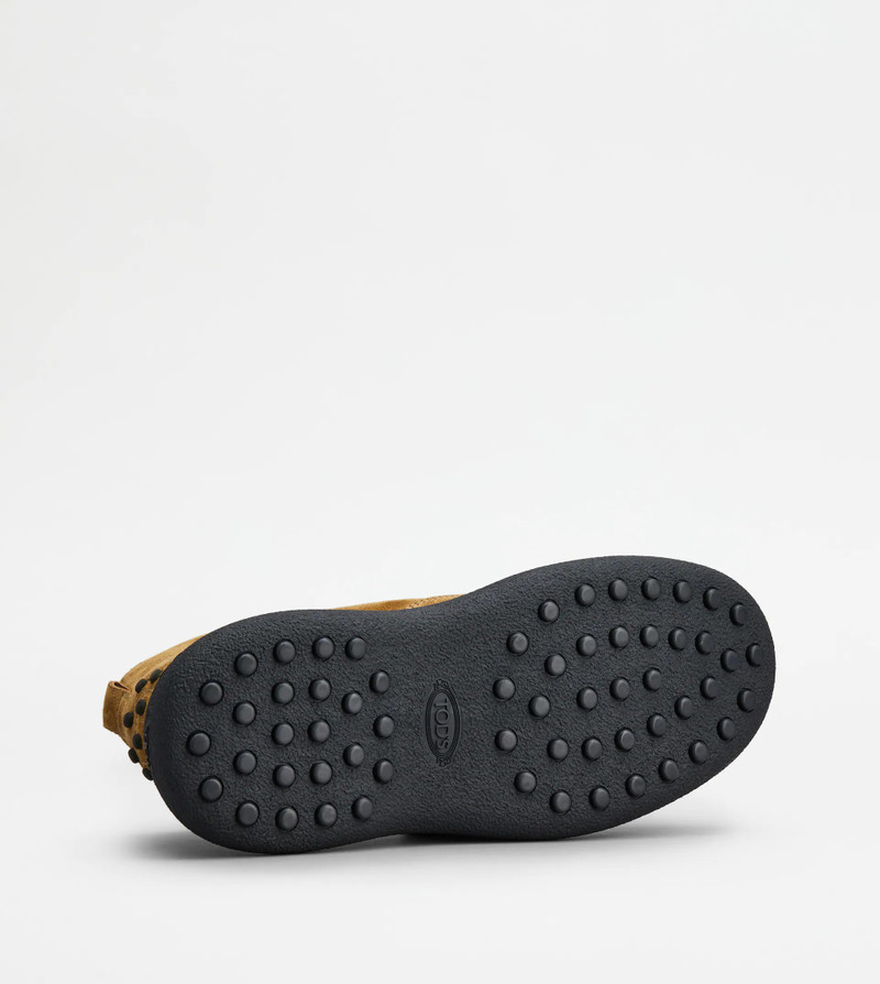 TOD'S W. G. DESERT BOOTS IN SUEDE - BROWN 5