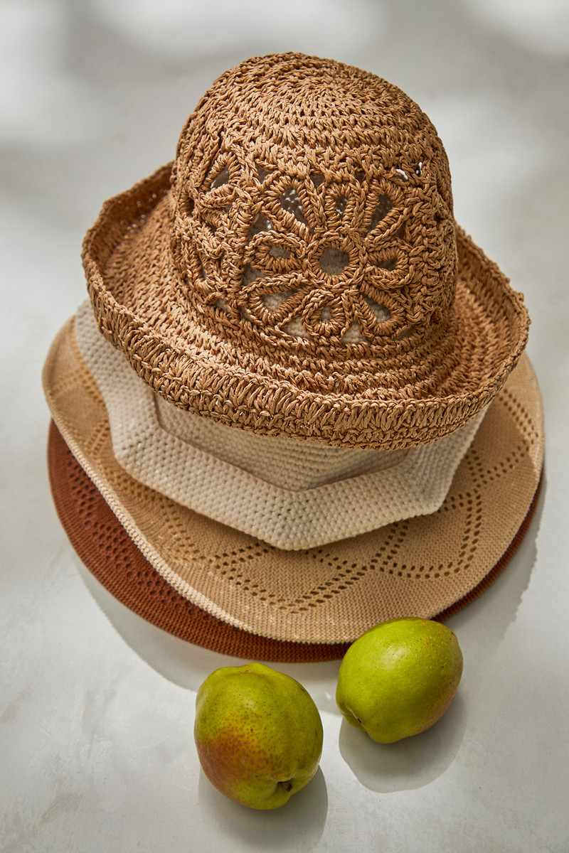 Cut-Out Daisy Straw Hat 7