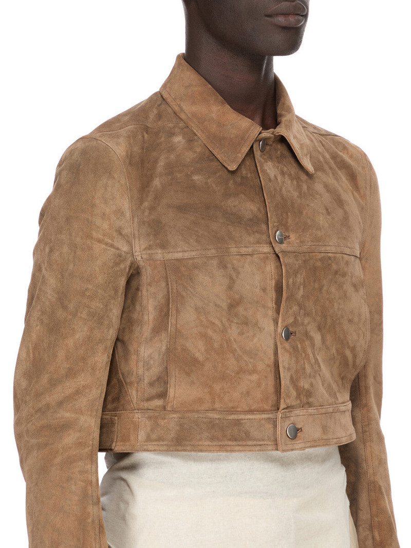 CROPPED WORKER 4