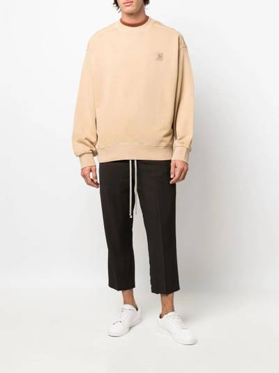 Carhartt logo patch sweatshirt outlook