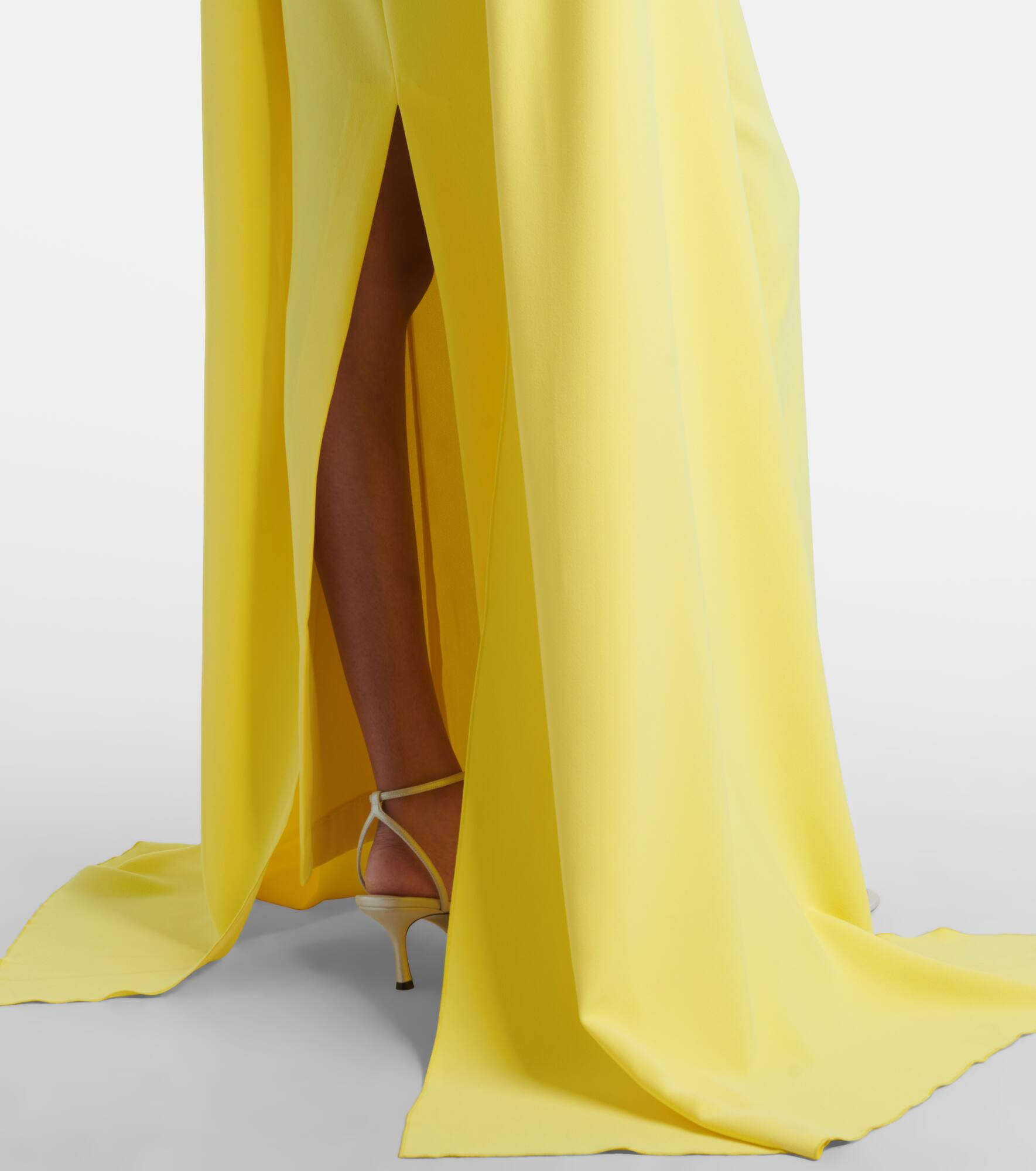 Nuri caped off-shoulder crêpe gown - 5