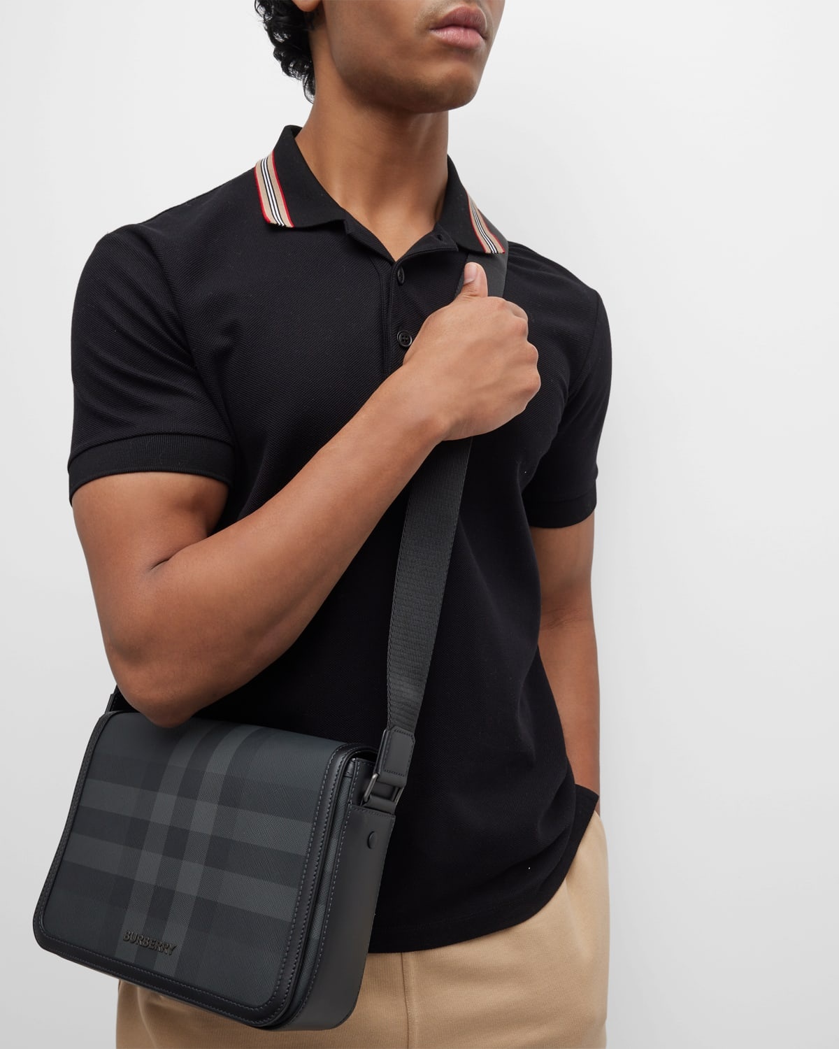 Burberry(正規品/関税送料込み) SM ALFRED messenger bag Burberry Men's Small Alfred Messenger Bag | neimanmarcus