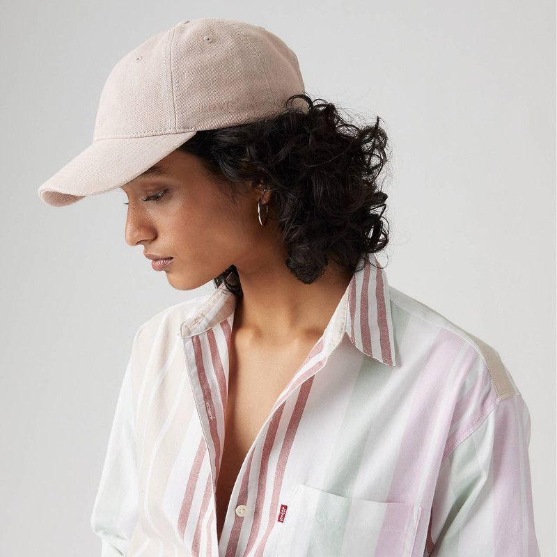 Levi's ESSENTIAL CAP outlook