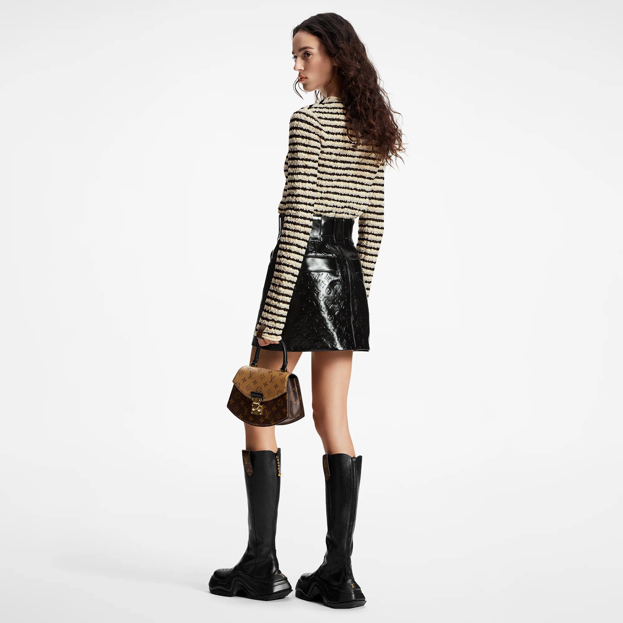 Crinkle Knit Striped Long-Sleeve Top - 3
