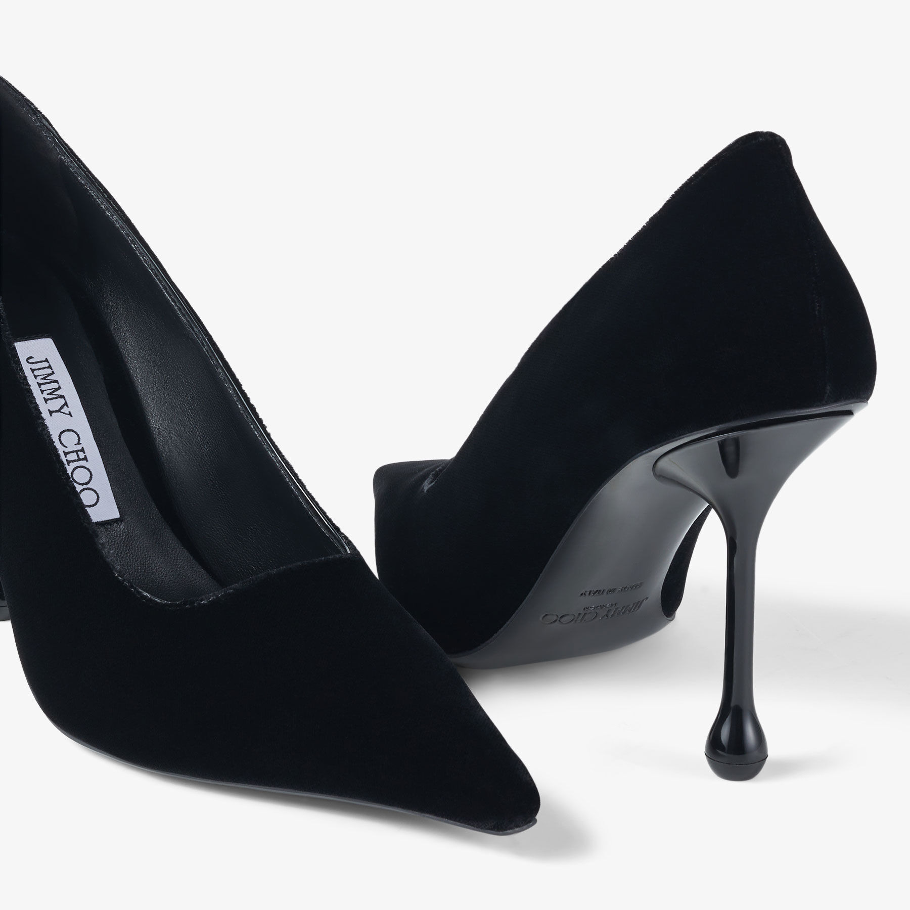 Ixia 95
Black Velvet Pumps - 4