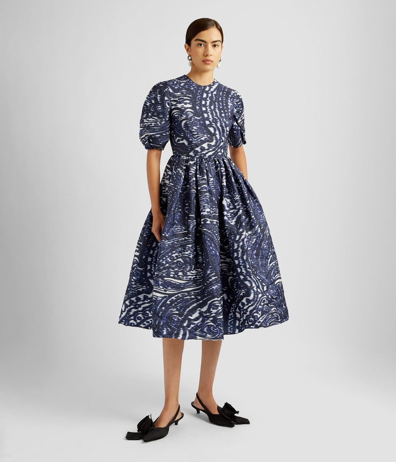 SHORT 라인 MIDI DRESS 4