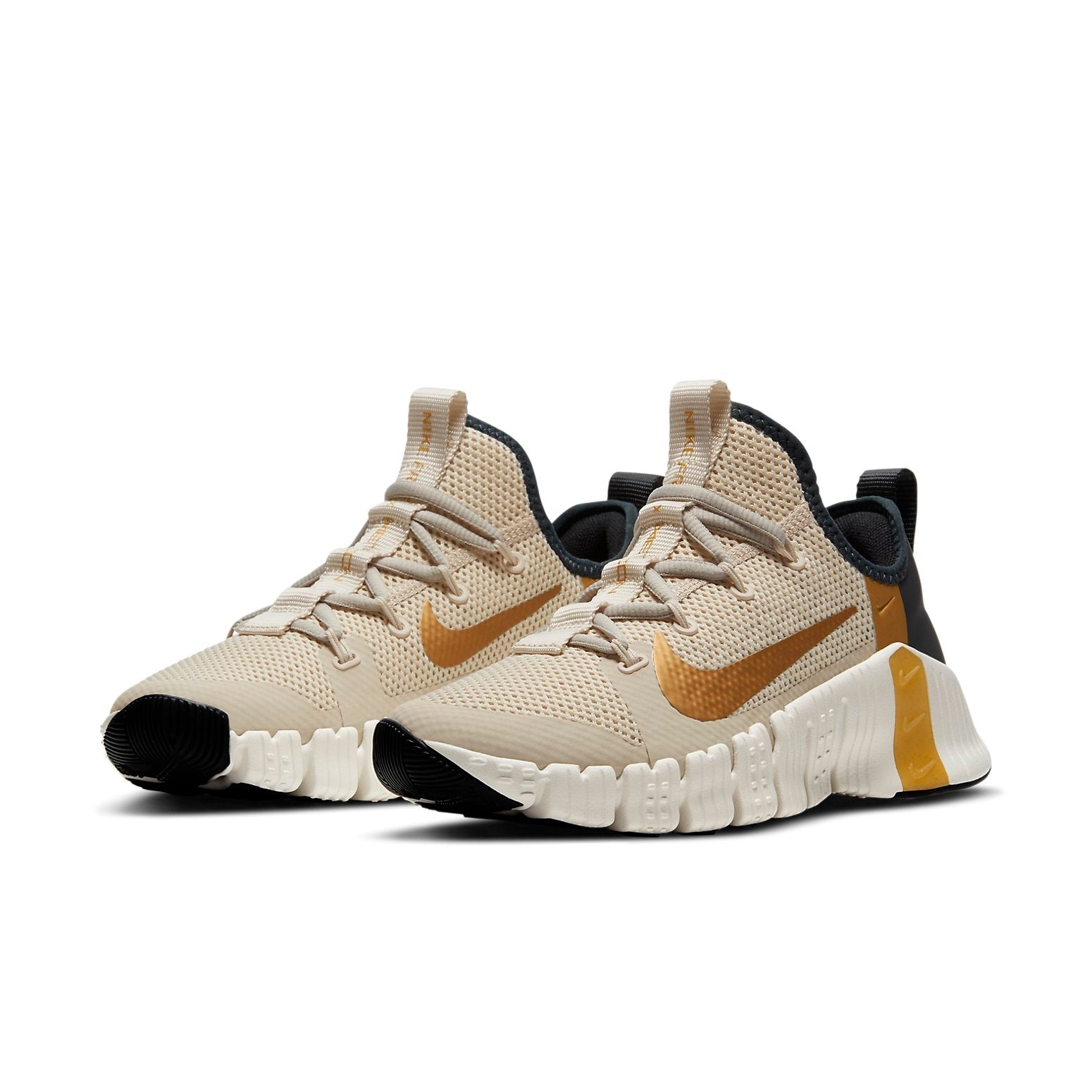 (WMNS) Nike Free Metcon 3 'Light Orewood Brown' CJ6314-170 - 3