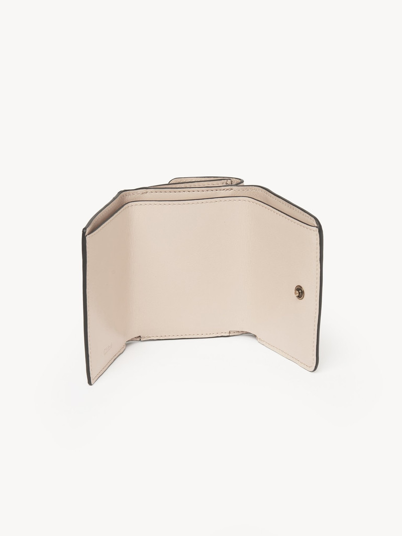 Chloé MINI CHLOÉ ICONIC TRI-FOLD IN SHINY LEATHER outlook