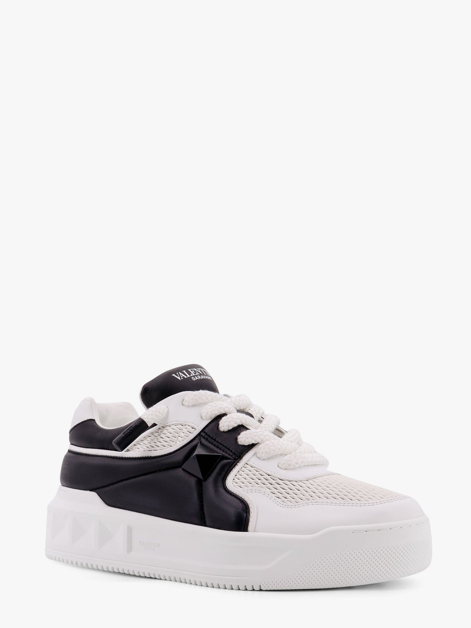 Valentino Garavani One Stud Valentino Garavani Leather Sneakers - 2