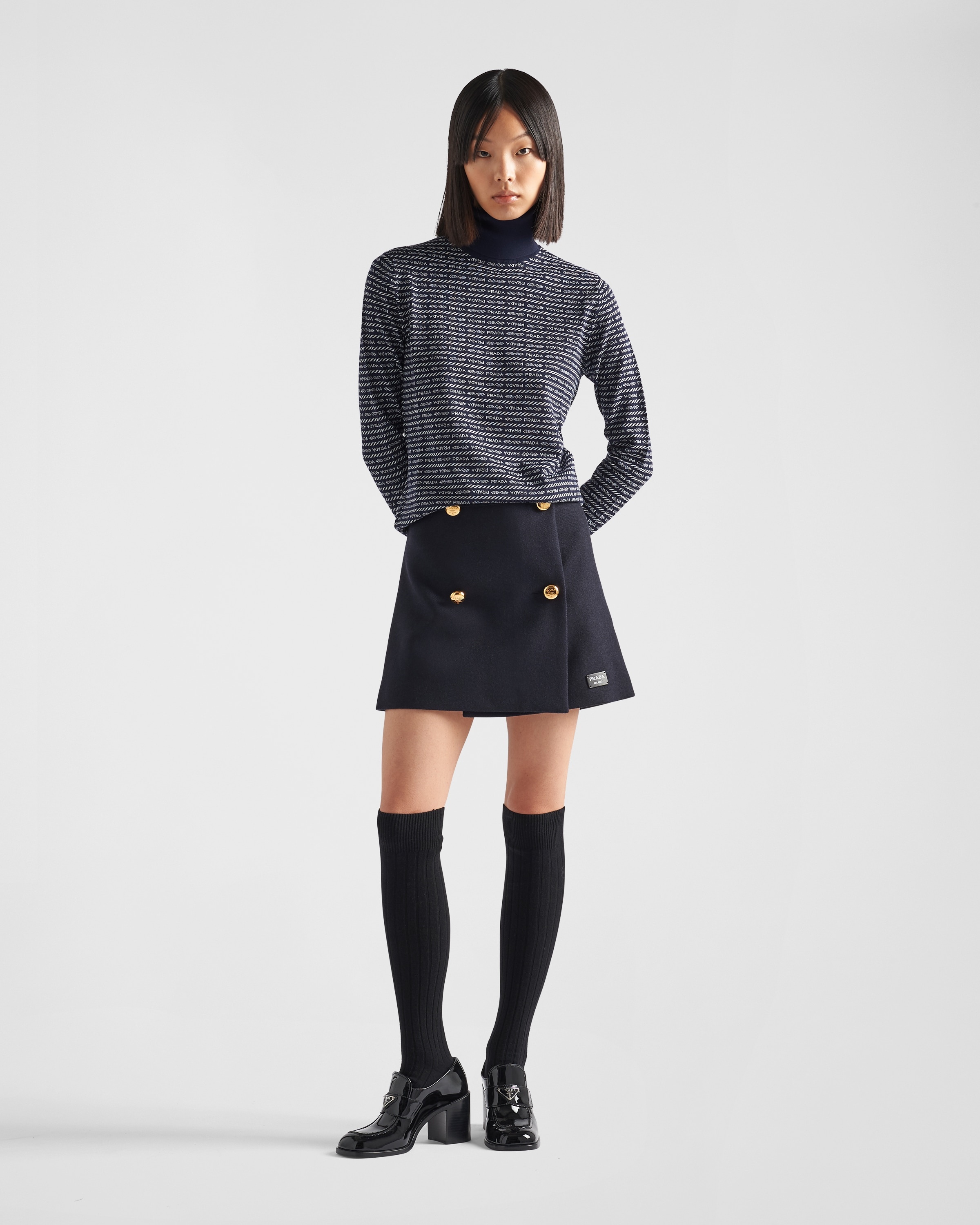 Superfine wool turtleneck sweater with intarsia logo - 2