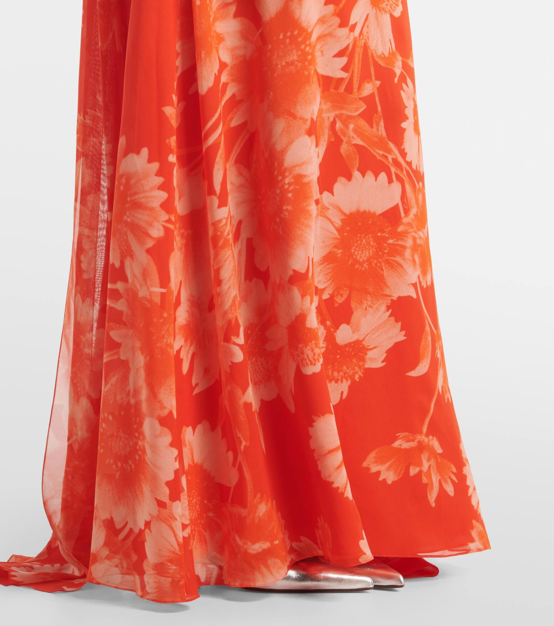 Caped floral silk gown - 5