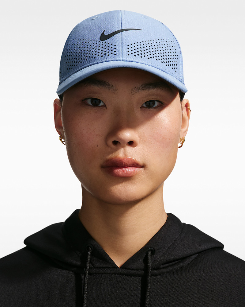 Nike Dri-FIT ADV Club Structured Swoosh Cap 1