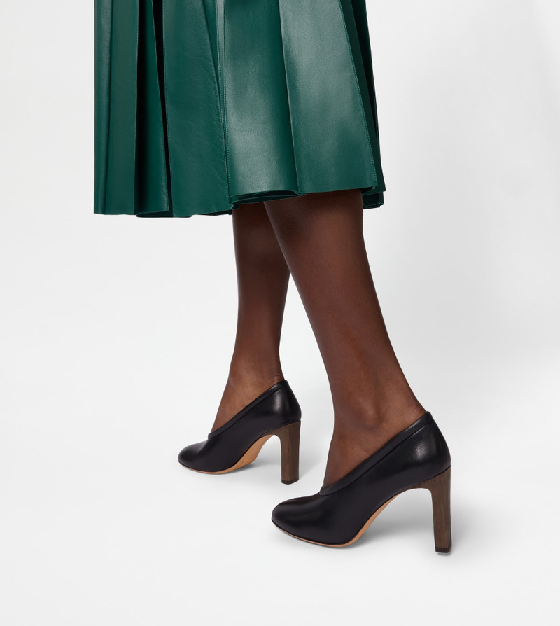 Tod's PUMPS IN NAPPA LEATHER - BLACK outlook