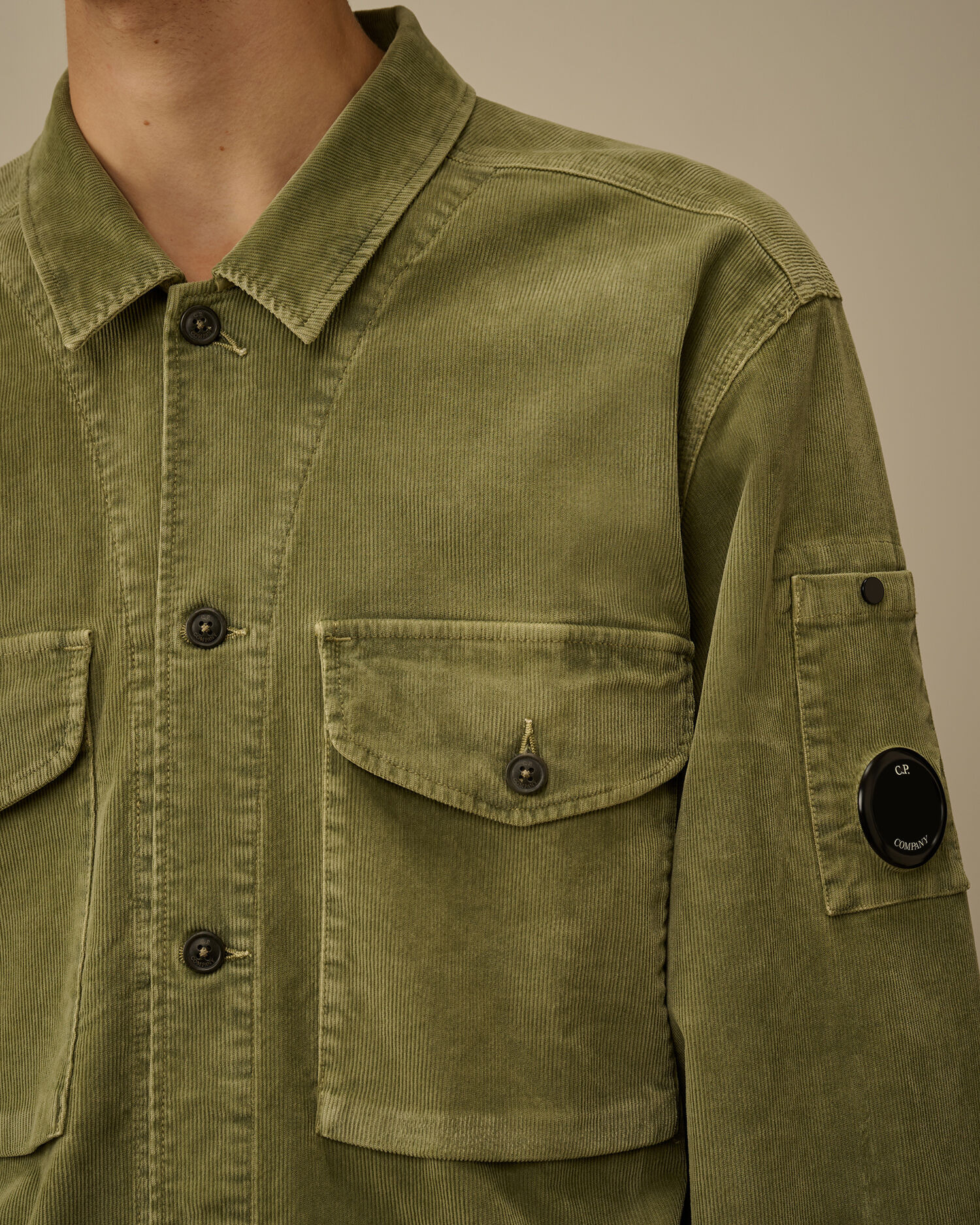 Corduroy Lens Button Overshirt - 5