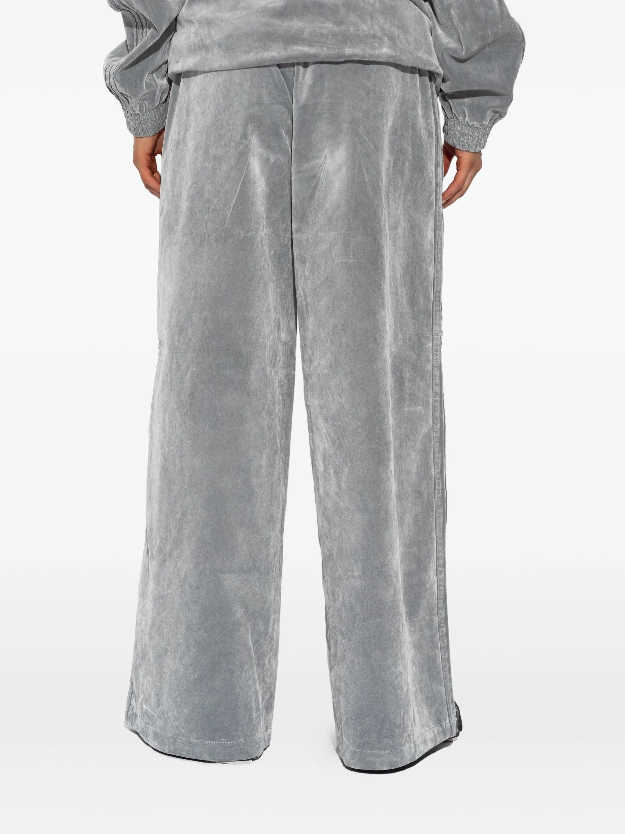 Adidas Three-stripe JW7331 Track Pants - 4