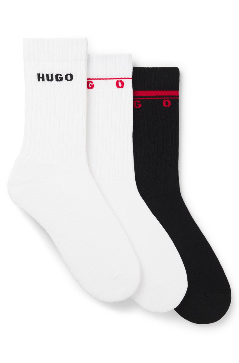 THREE-PACK OF ANKLE SOCKS WITH LOGO DETAILS 1