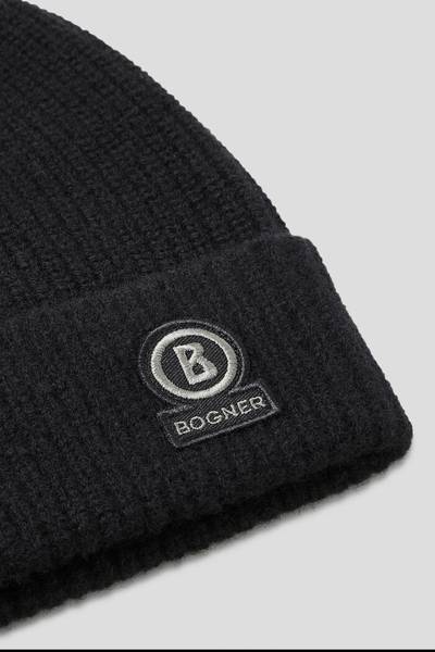 BOGNER Luzi Pure new wool hat in Black outlook