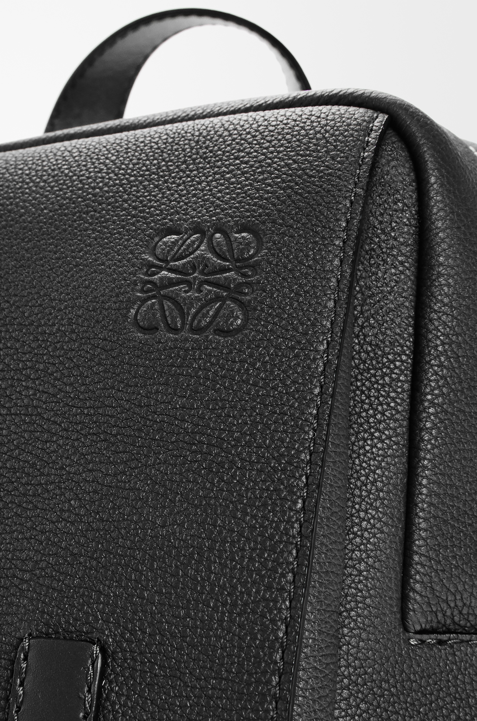 Military backpack in soft grained calfskin - 7