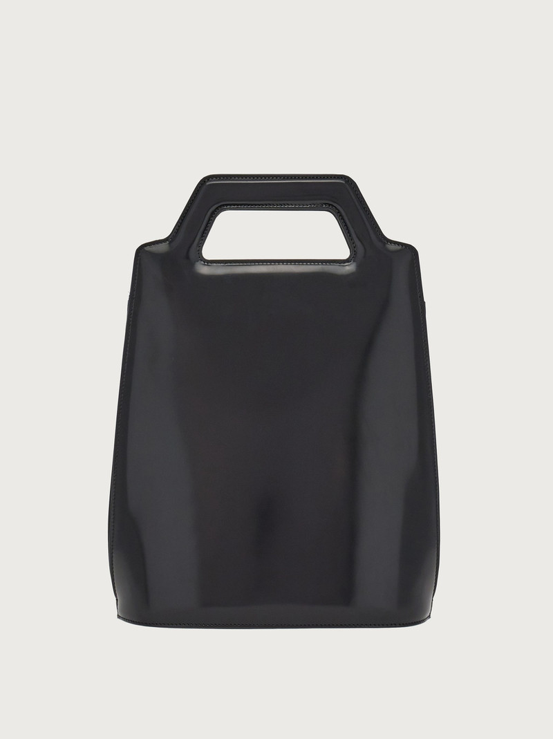 Wanda North-South top handle 5