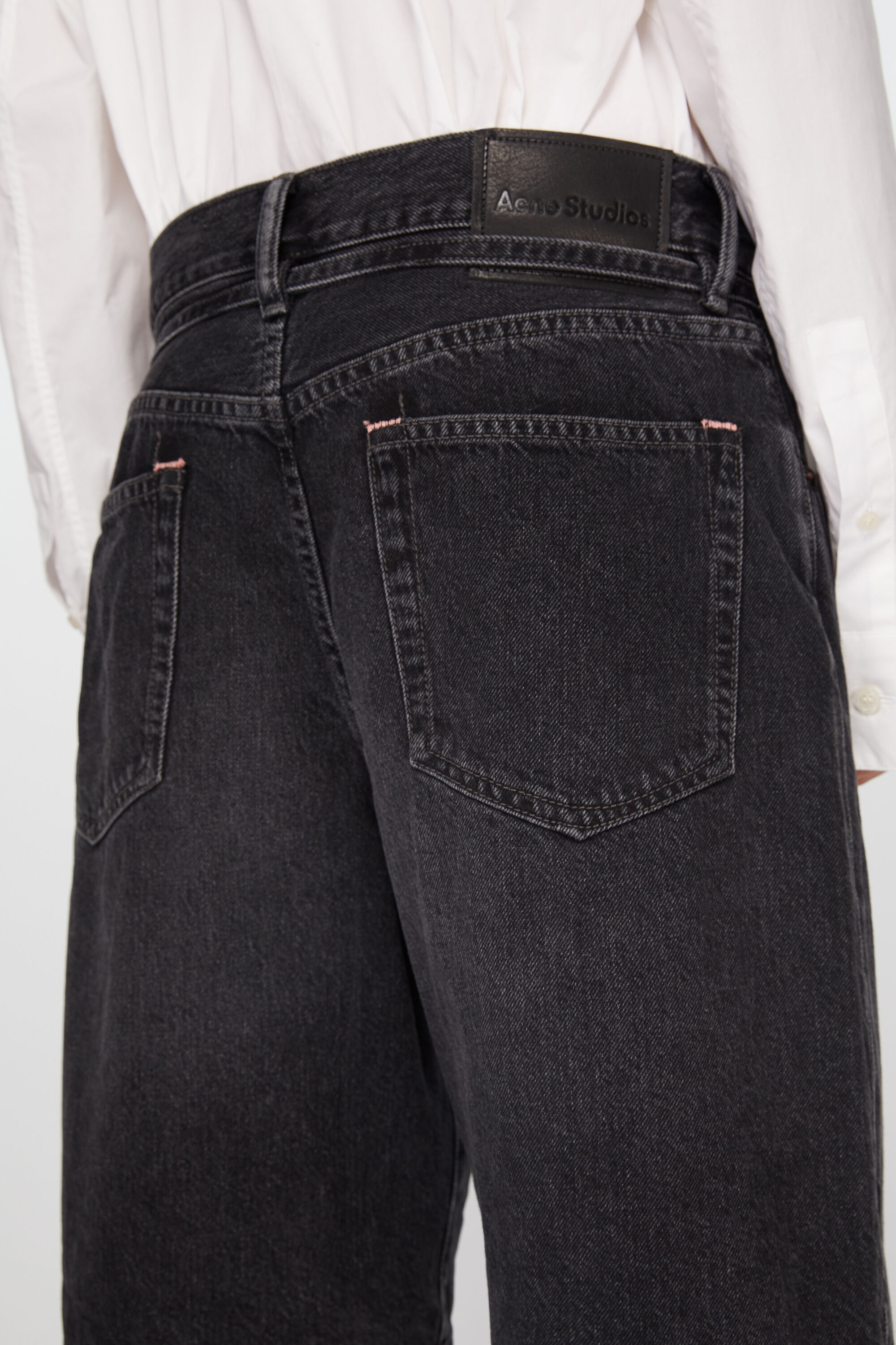 Acne Studios Loose fit denim shorts - Black | REVERSIBLE