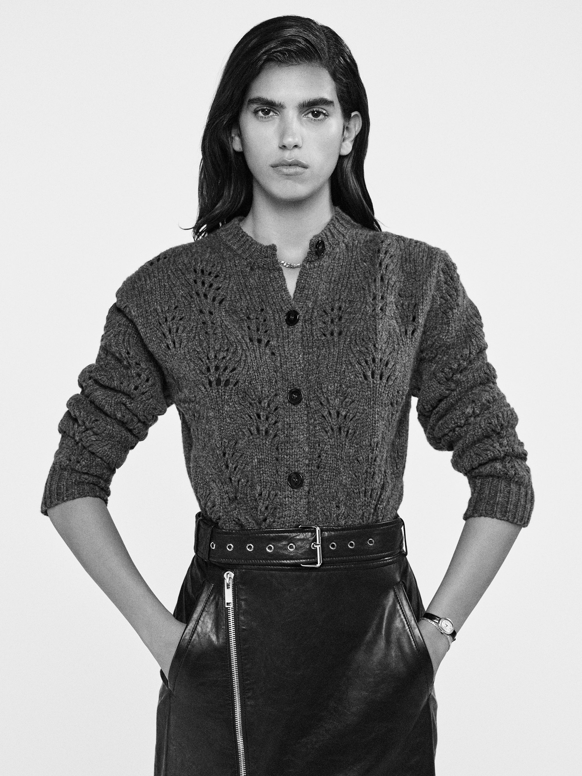 Textured Stitch Cardigan in Dark Gris Heather - 2
