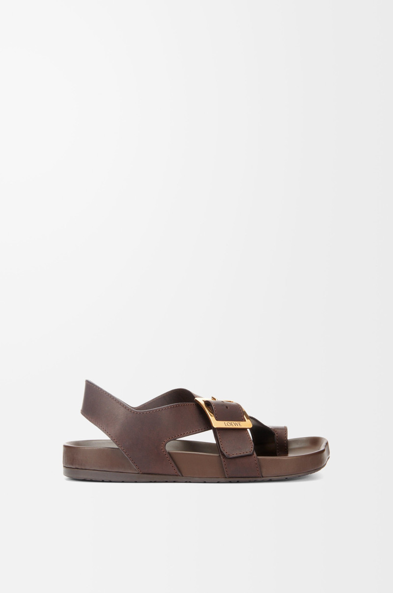 Ease Buckle sandal in vegetal calfskin 1